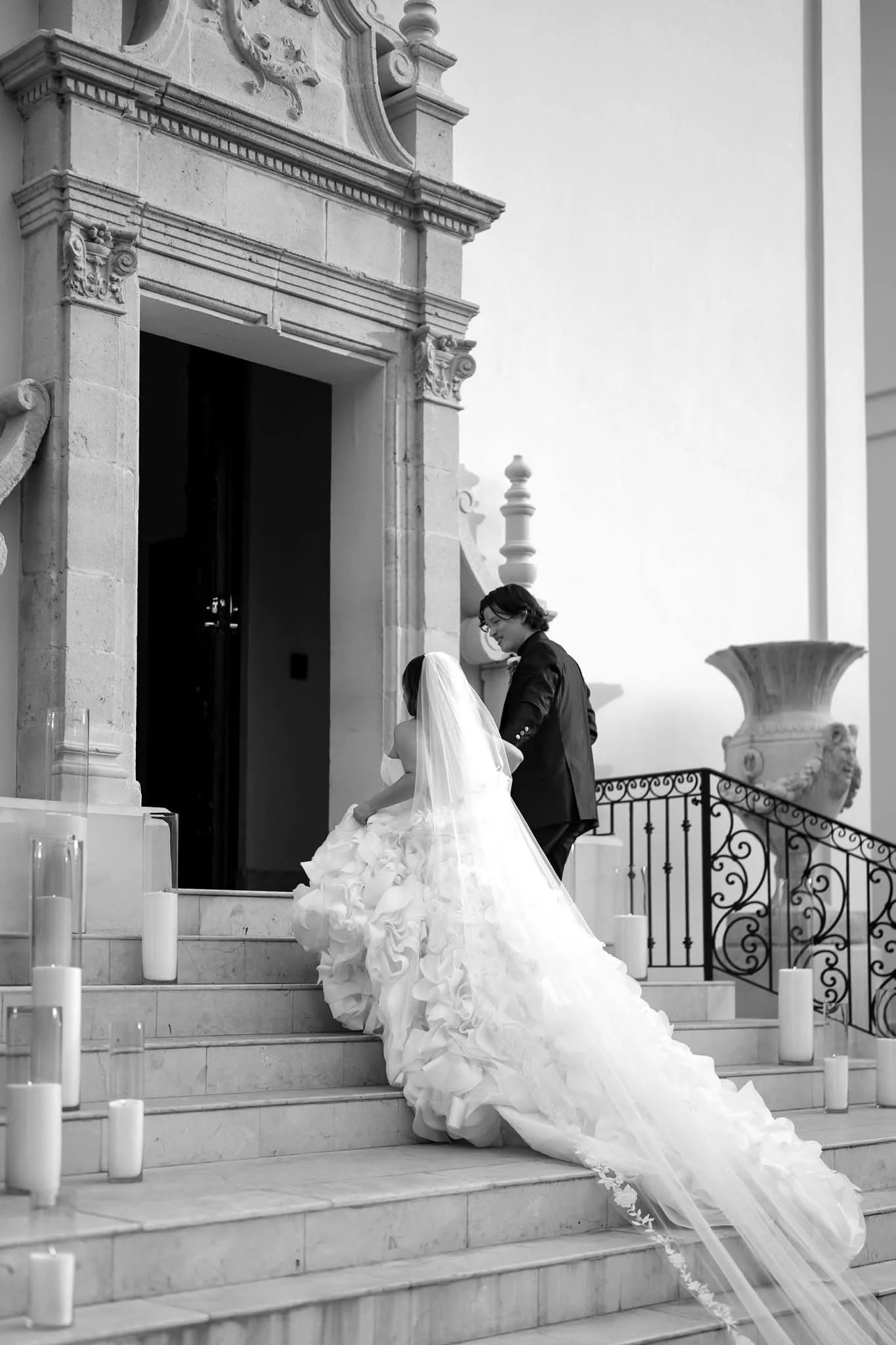 bride-groom-portraits-chateau-nouvelle-texas-weddings.jpg
