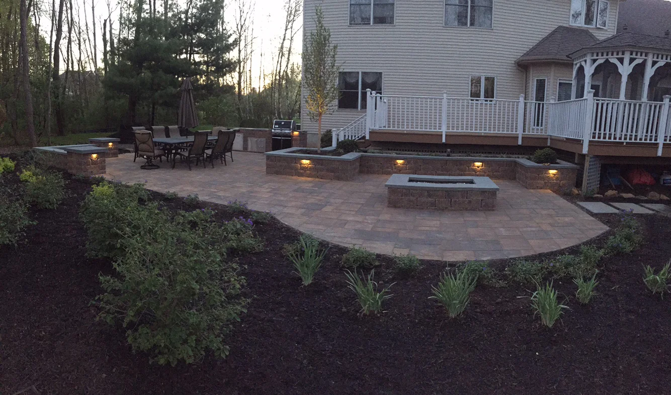  Distinctive Design, Distinctive Design Management, Landscape Construction, Landscape architecture, landscape design, Scenic Landscaping, built in grills, custom pool construction, low voltage lighting, LED lighting, Lynx grills, appliances, landscap