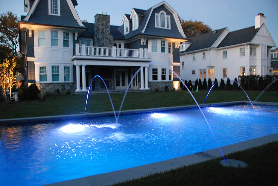  Distinctive Design, Distinctive Design Management, Landscape Construction, Landscape architecture, landscape design, Scenic Landscaping, built in grills, custom pool construction, low voltage lighting, LED lighting, Lynx grills, appliances, landscap