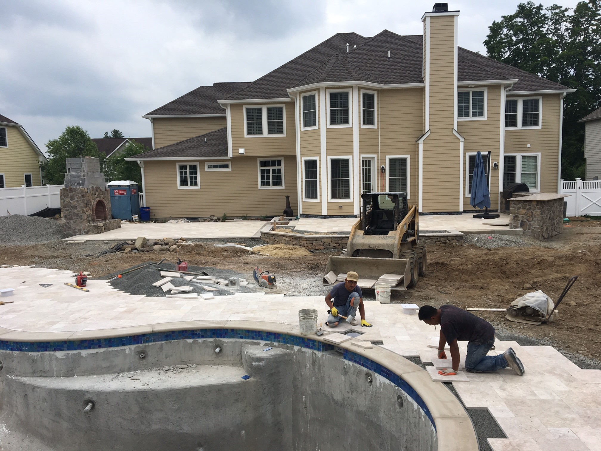 Distinctive-Design-Management_Pool-design-Wayne-NJ_progress_2.jpg