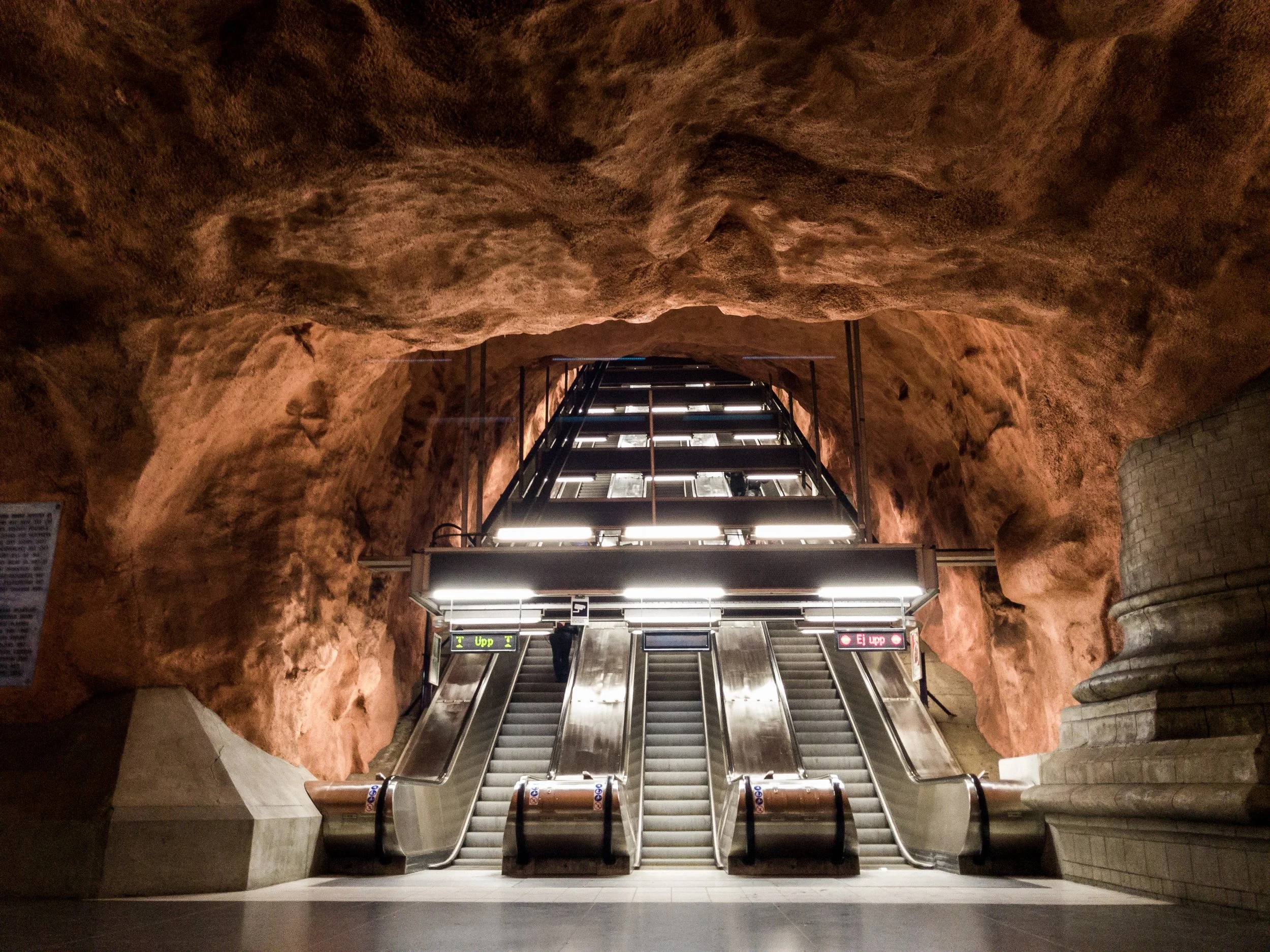  Six Hours in Stockholm 