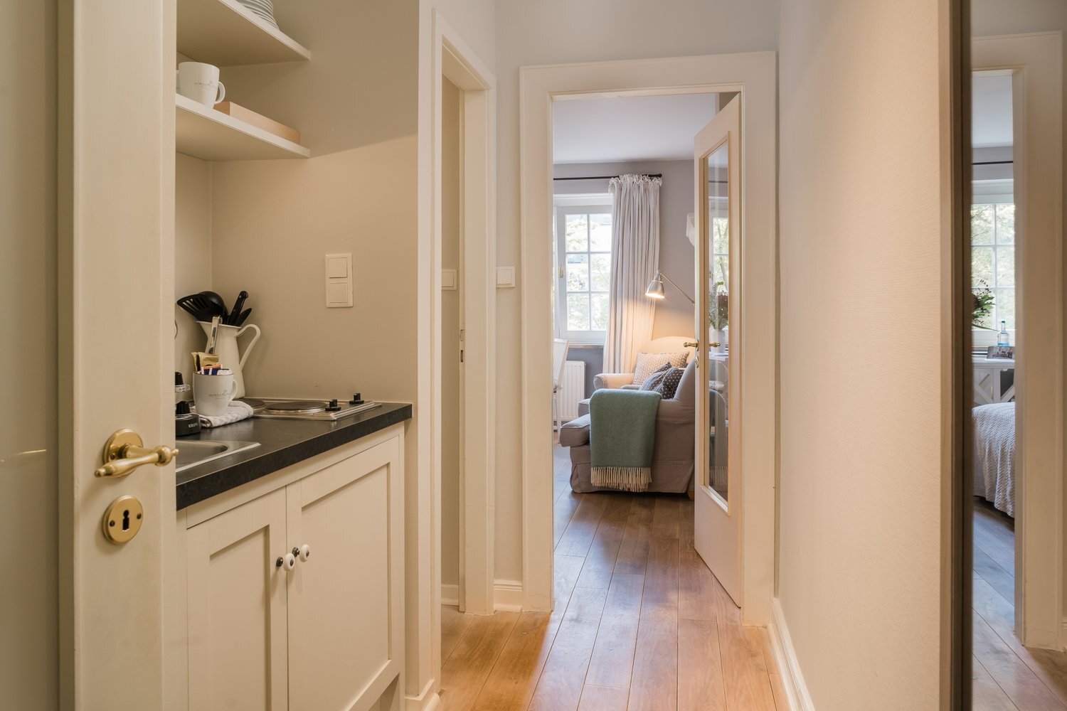 Kitchen area for preparing breakfast or a light dinner