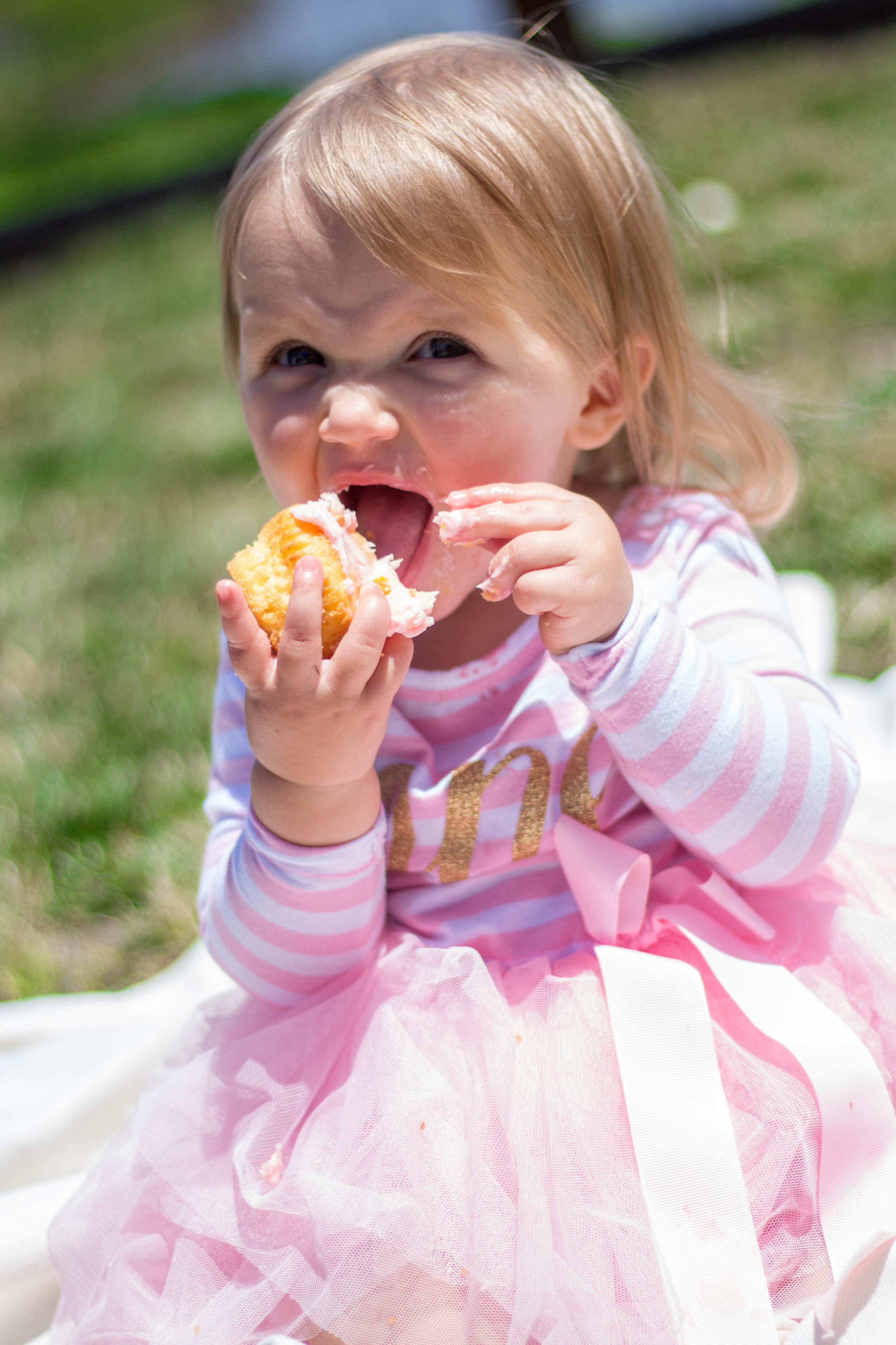 Lucy's first bday-7.jpg