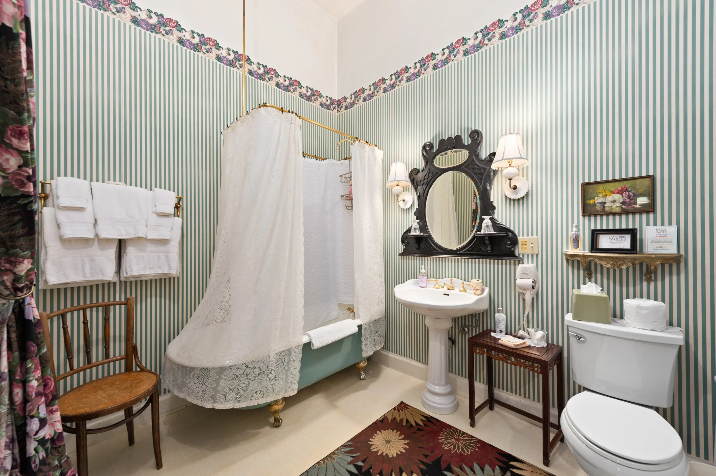 7Parlor Suite06.jpg
