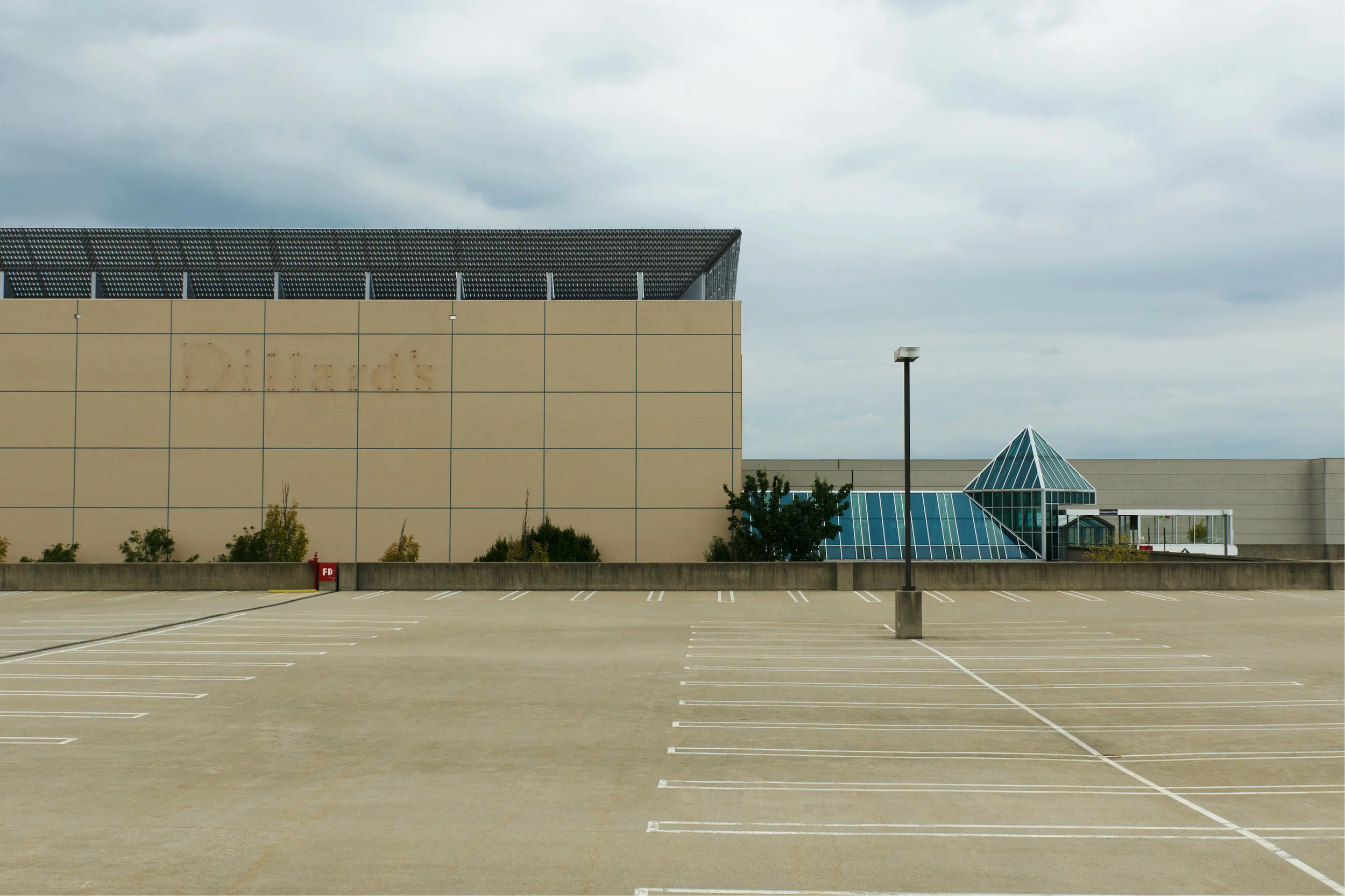 Dull_Dillards_2_Lens_Correction.jpg