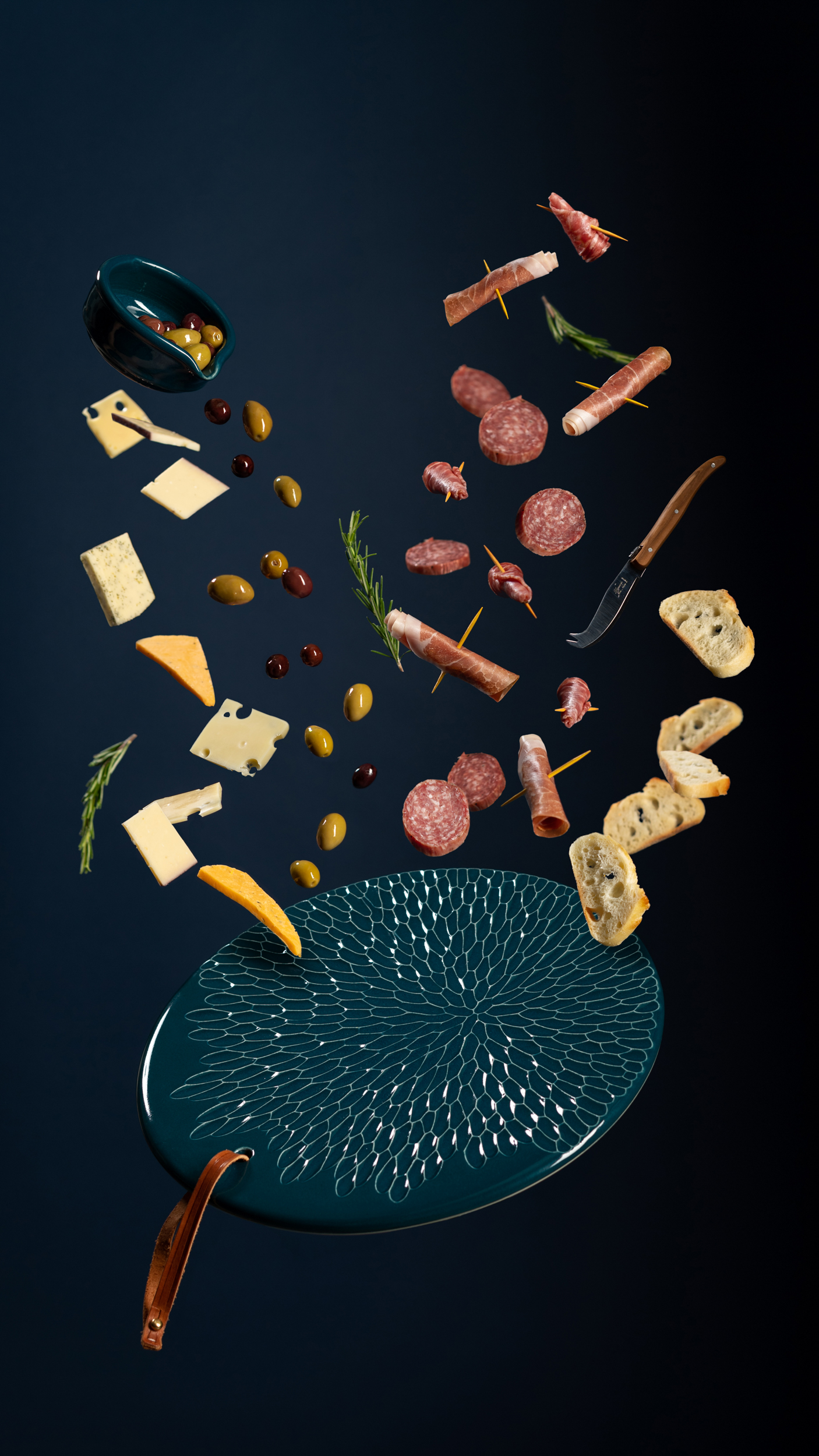 Emilia_Charcuterie_Board_Floating_Dec_2018_3-3_WG.jpg