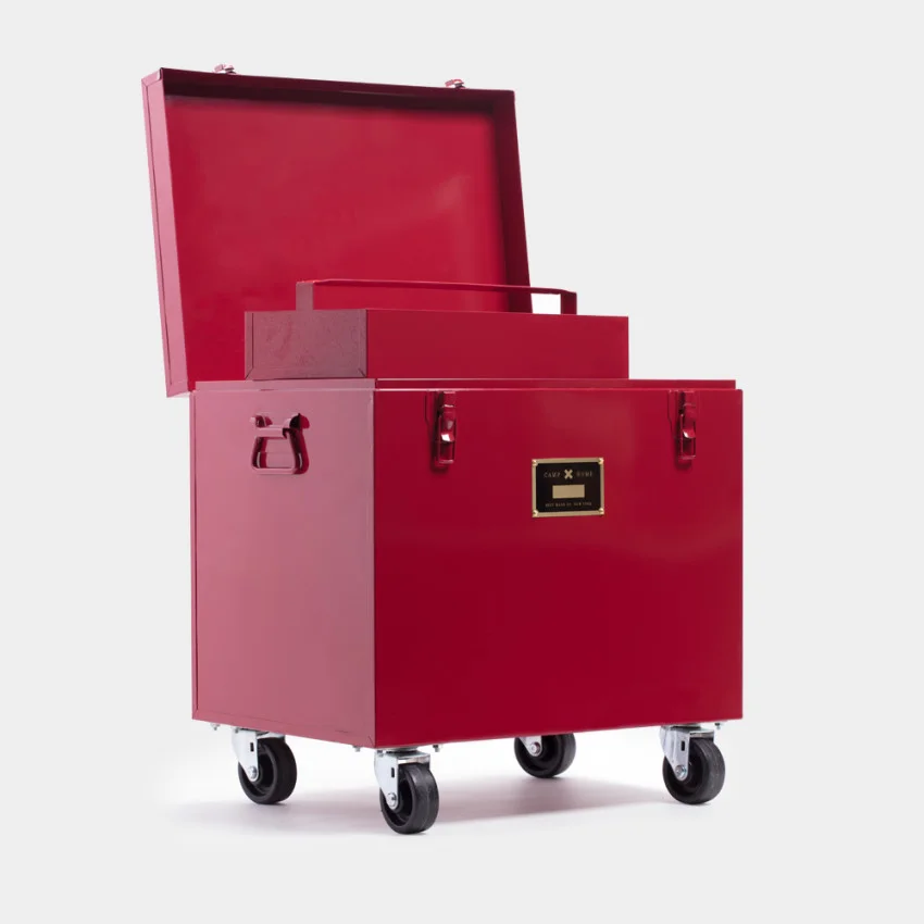 bmc_020618_red_footlocker_roller_0037_GW_MG_yiiaob.jpg
