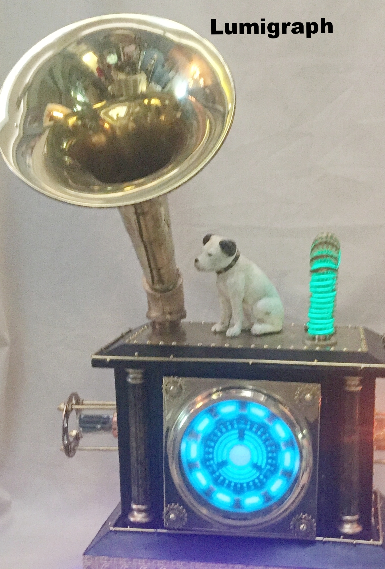 LUMINAGRAPH   ____In Finer Arts Gallery