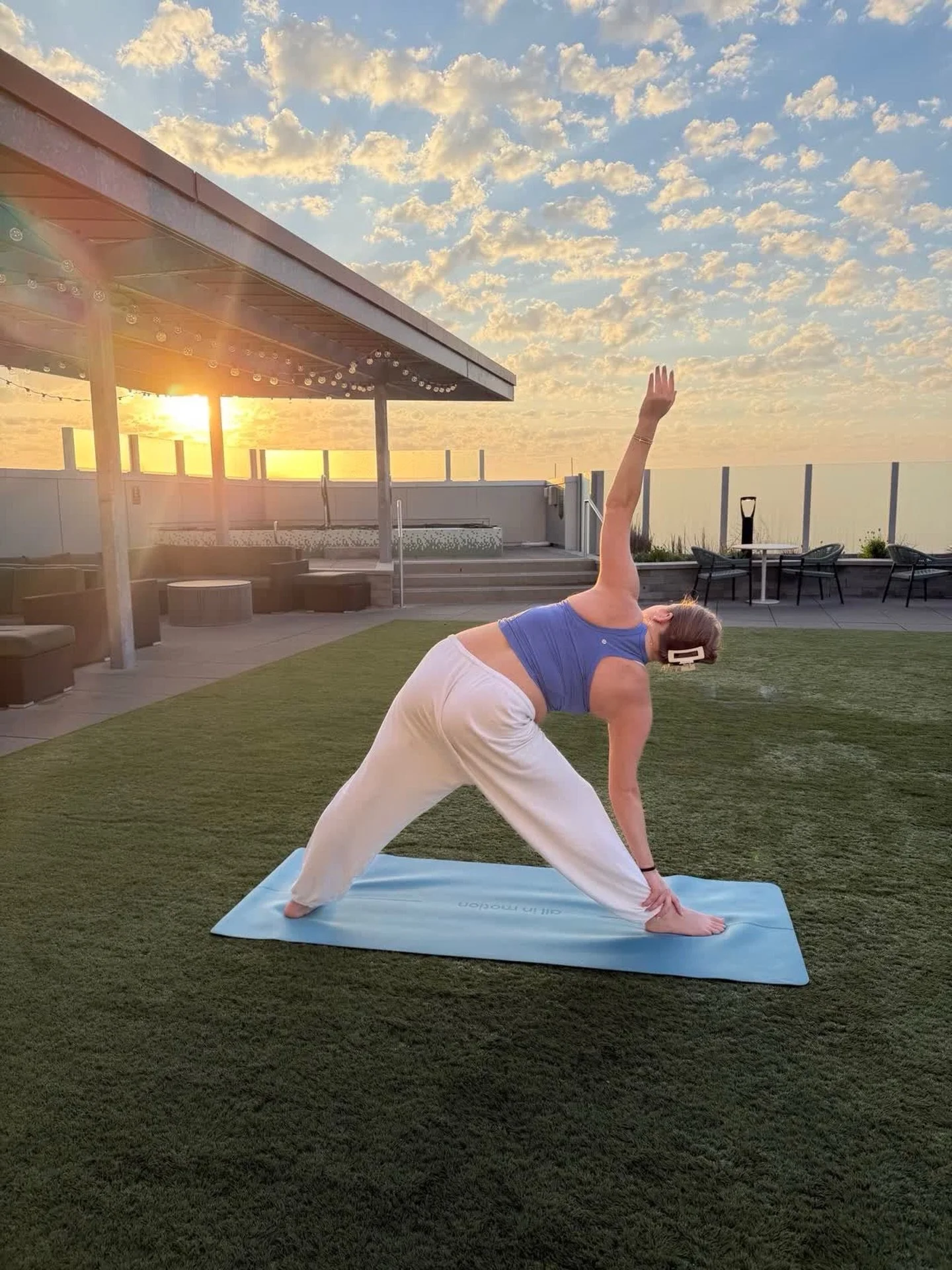 Friday
9am-EL Core Strength Yoga with Sofia
6pm-O Hot Vinyasa with Payton