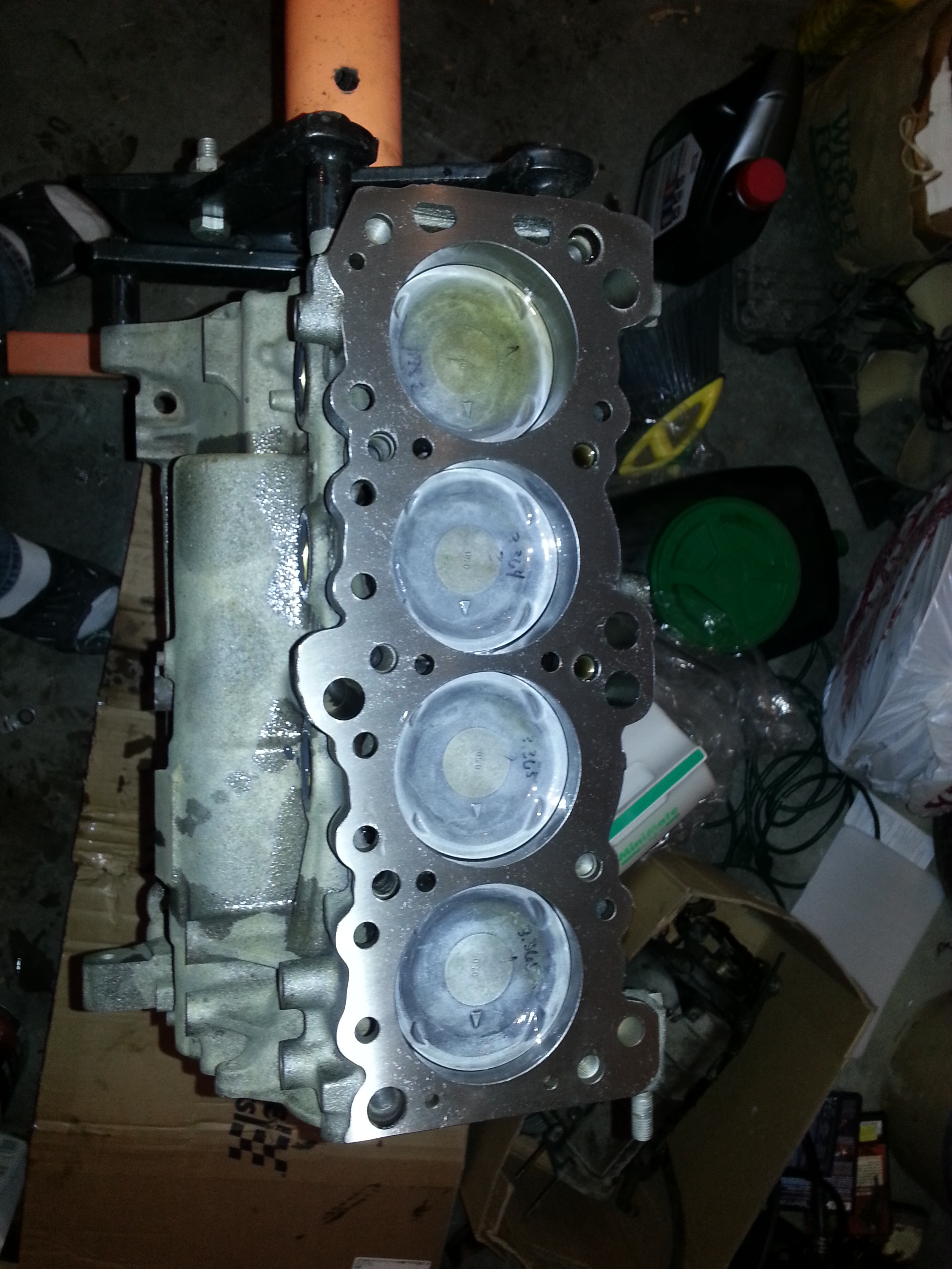 Top view 4g63 6 bolt short block