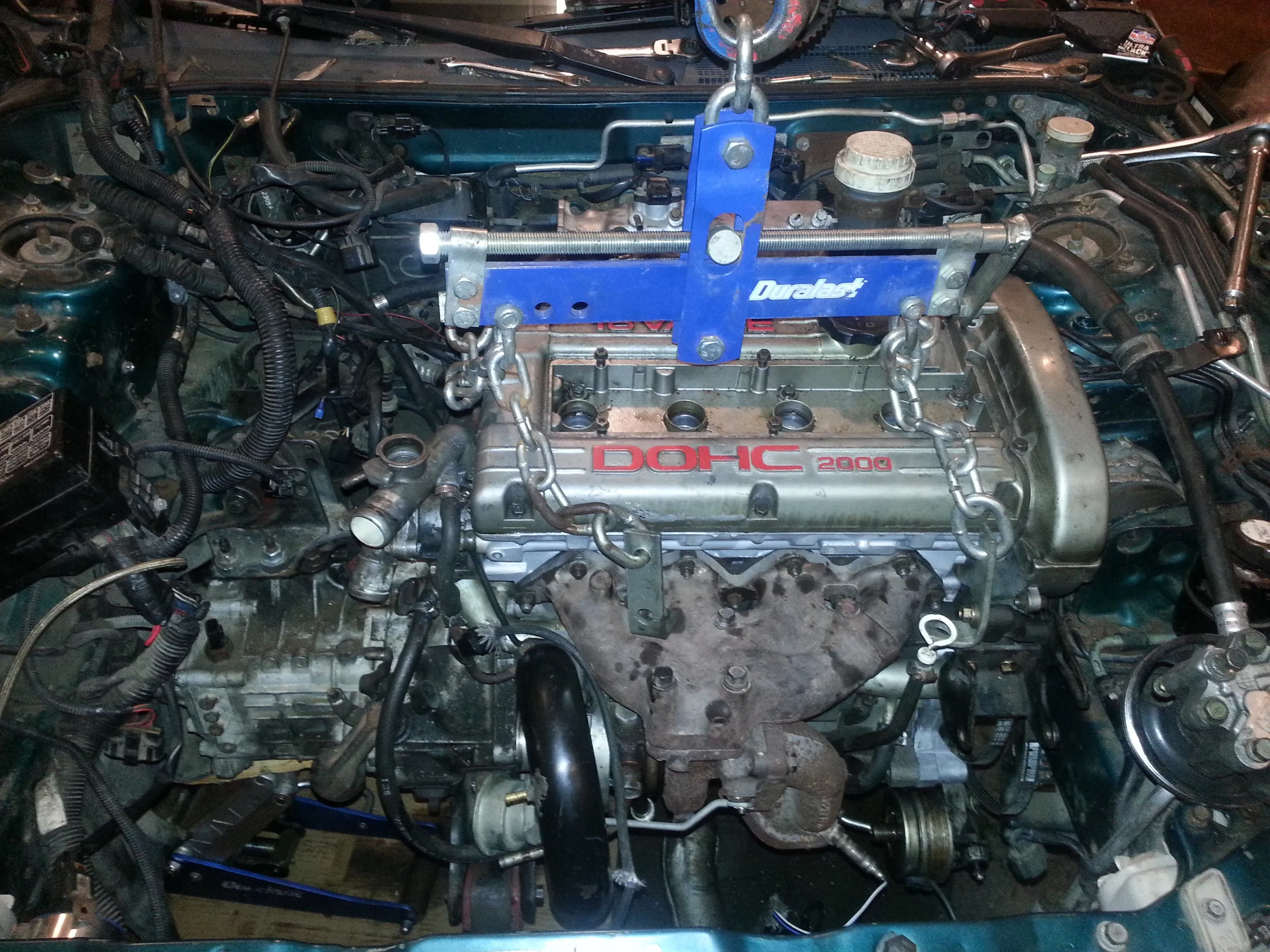 Placing the engine into the engine bay