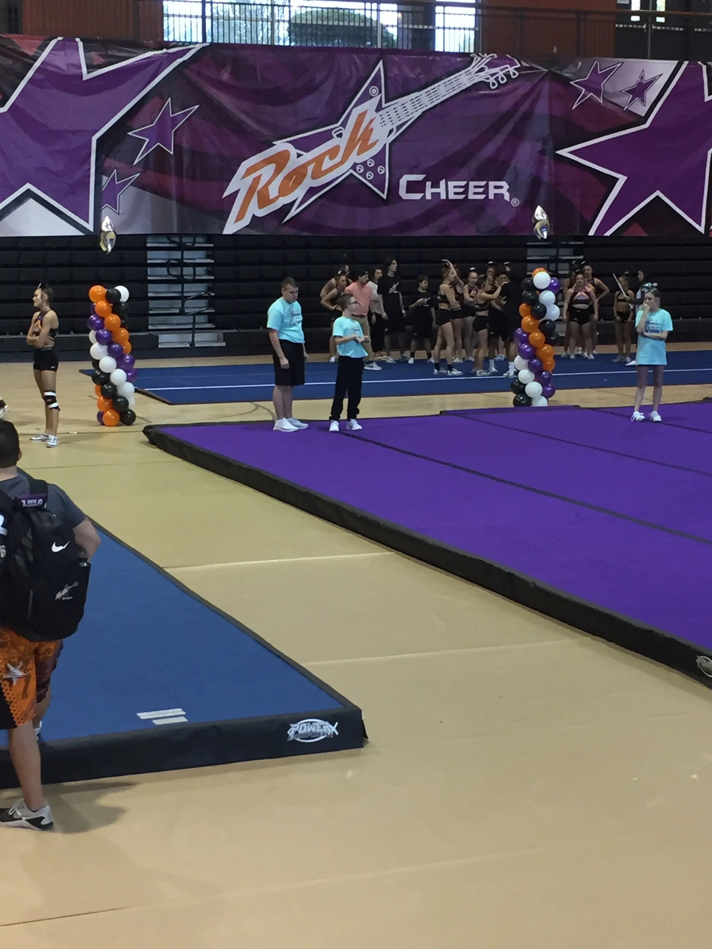 0BC04ADB-82C4-4F41-A5F5-342C85883E8A