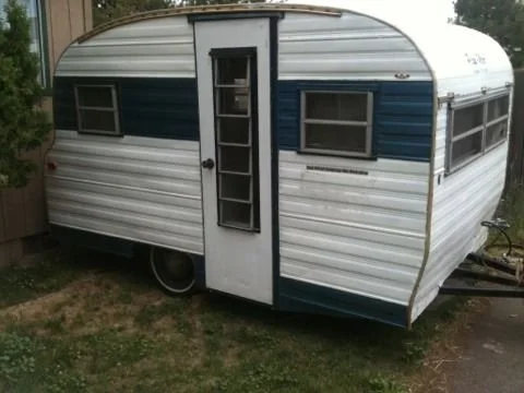 What the original paint job of the Playmore 140 model looked like