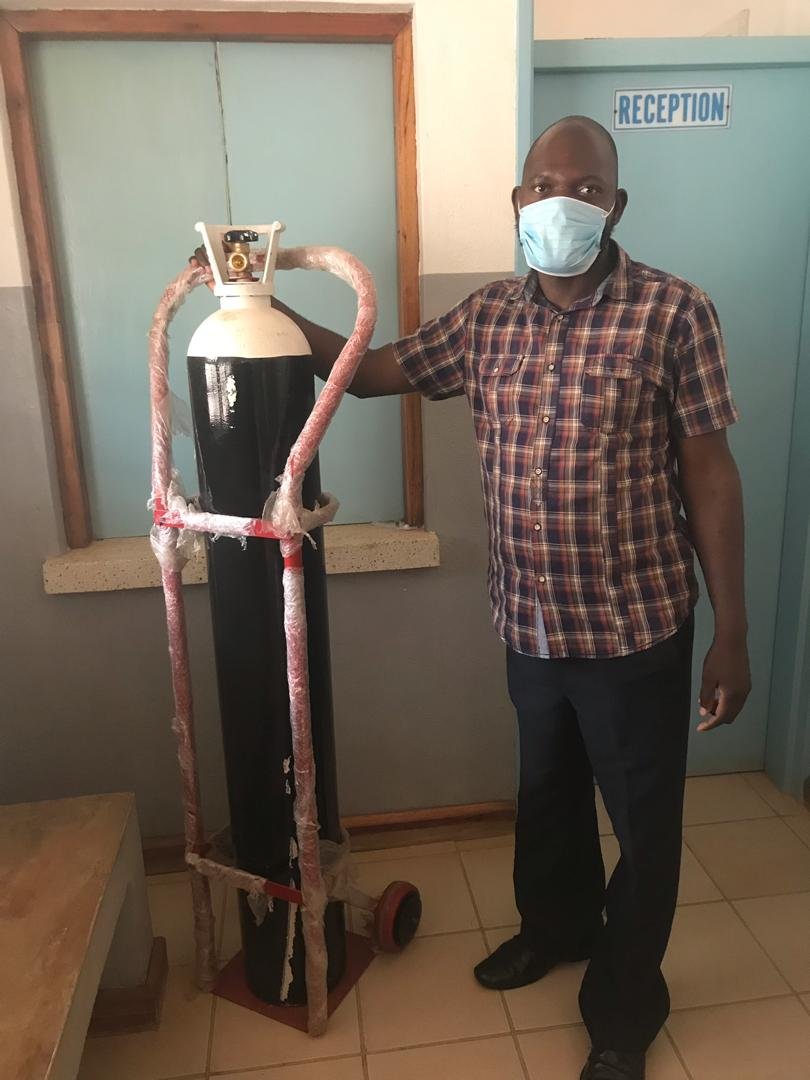  Staff at Kabudula Hospital were very thankful to receive a full oxygen tank, provided by YOU! 