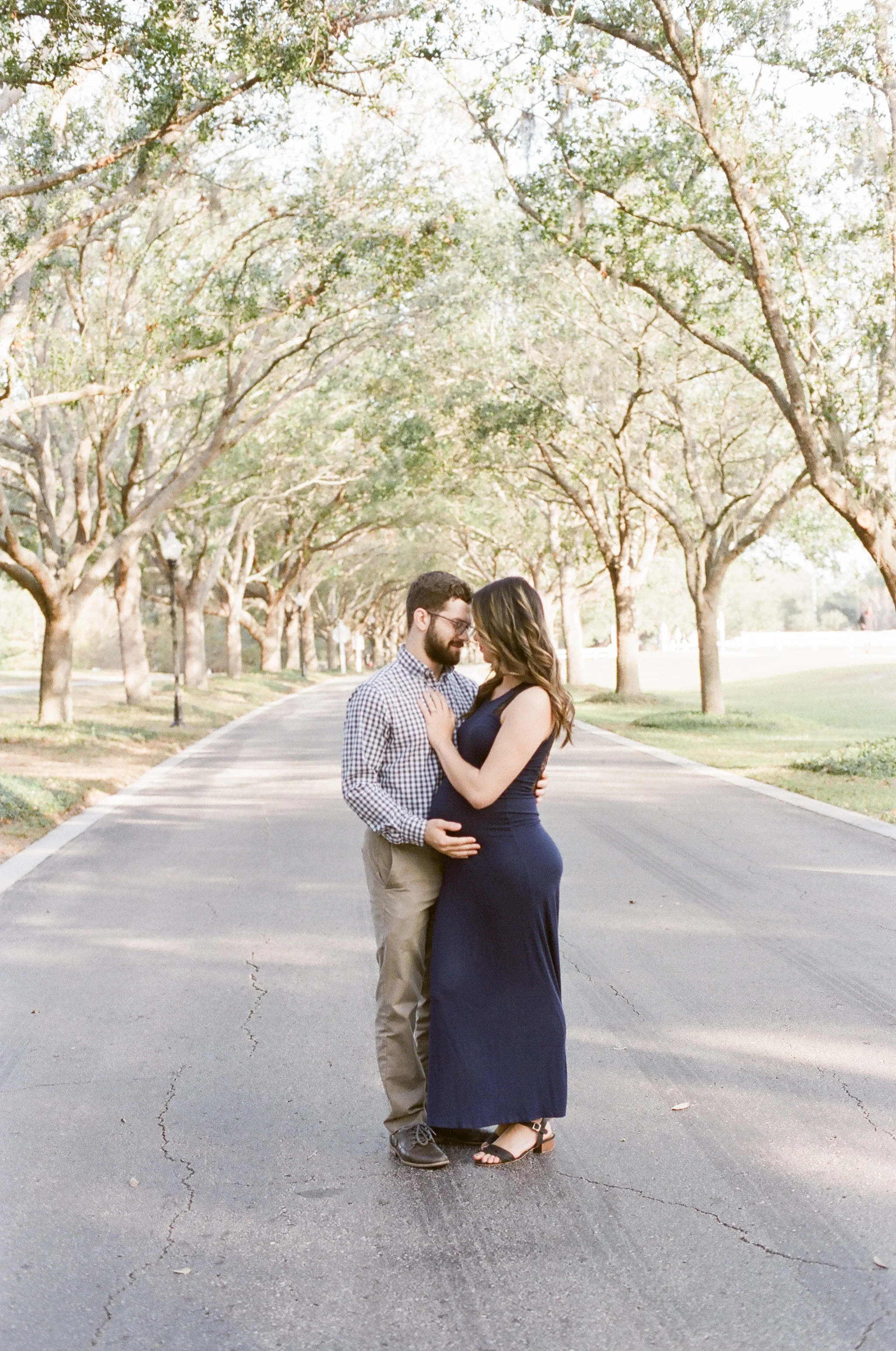 sauphia-germain-cypress-grove-estate-maternity.jpg