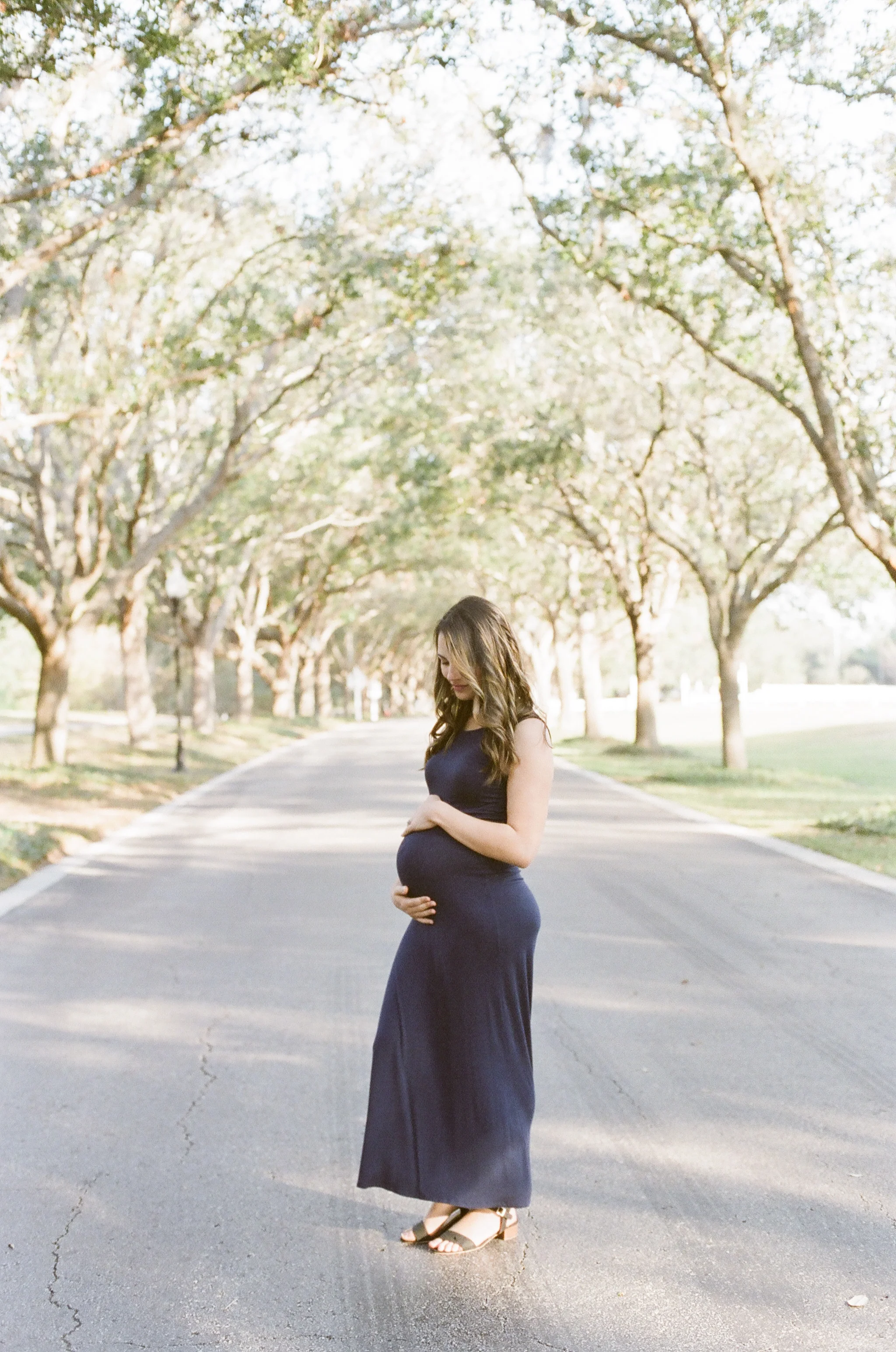 sauphia-germain-cypress-grove-estate-maternity.jpg