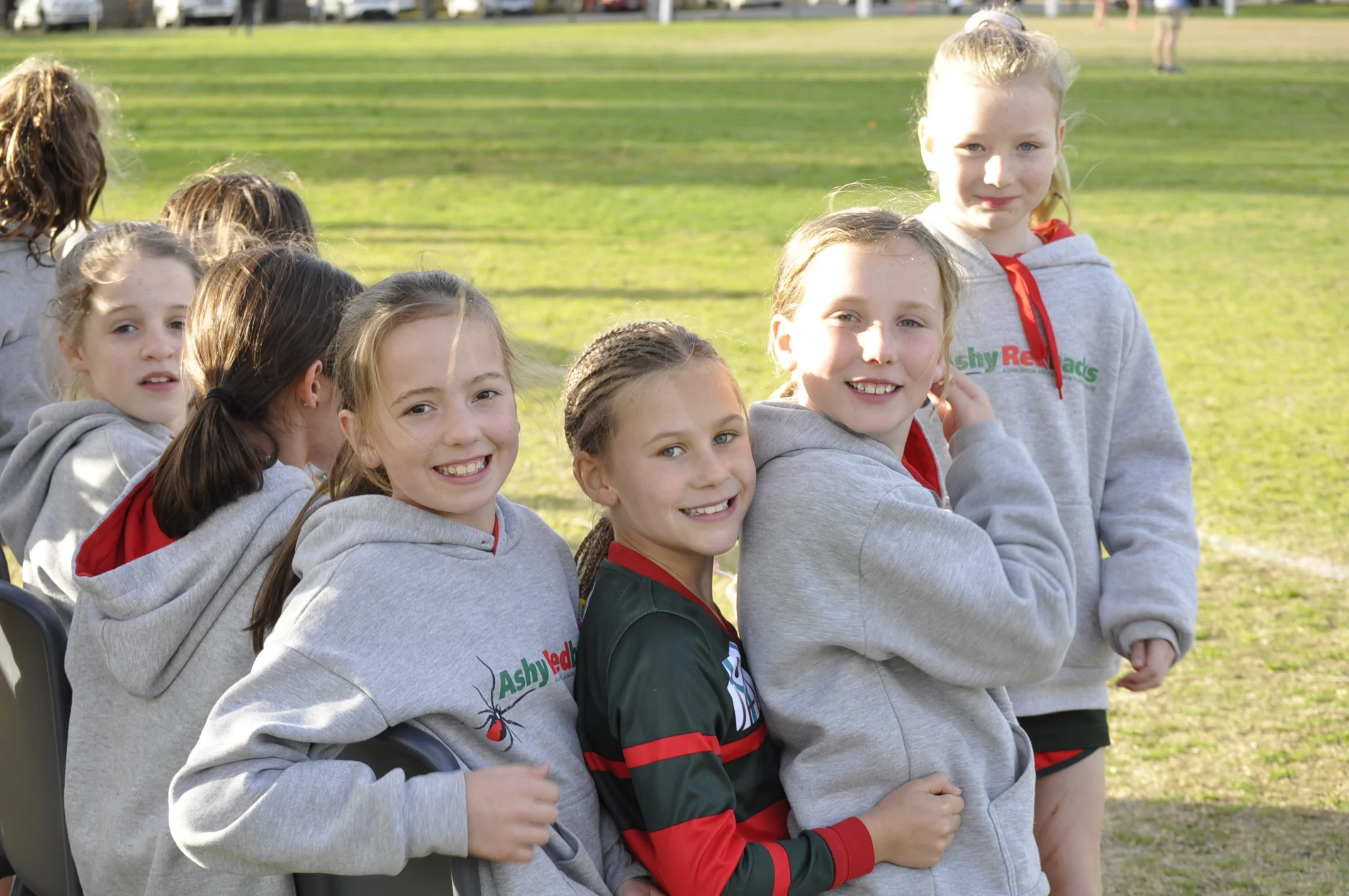 Jellis Craig U10 Girls have front row seats to the Auswide Communications Youth Girls match.