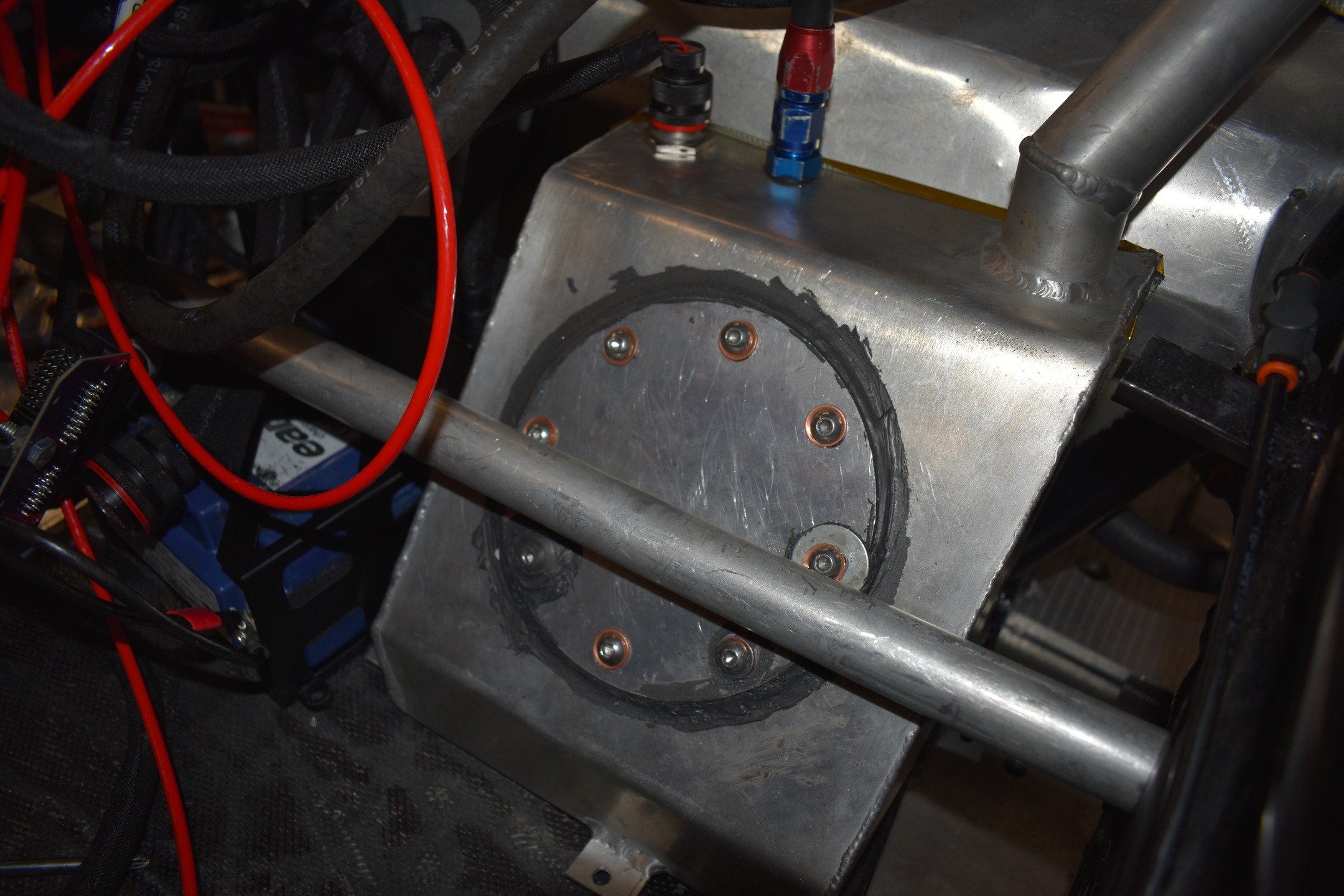 Huge thanks to Lake Eze for helping us weld our custom fuel tank and fuel rail! Our fuel system design called for some intricate welds, and they came through on short notice with top-tier quality and craftsmanship. Couldn't have done it without them!