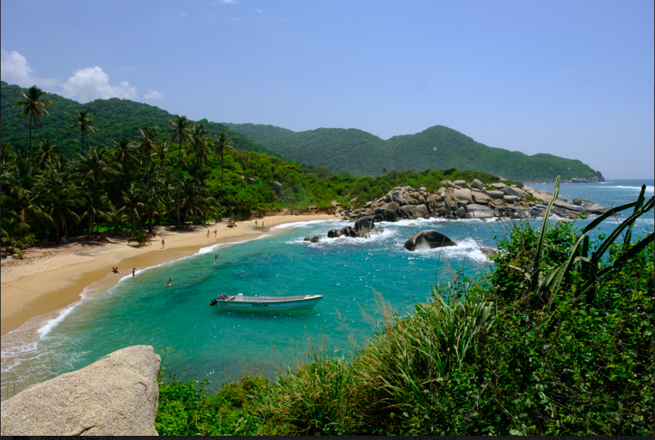 ALUNA TAYRONA WELLNESS ESCAPE IN COLOMBIA 