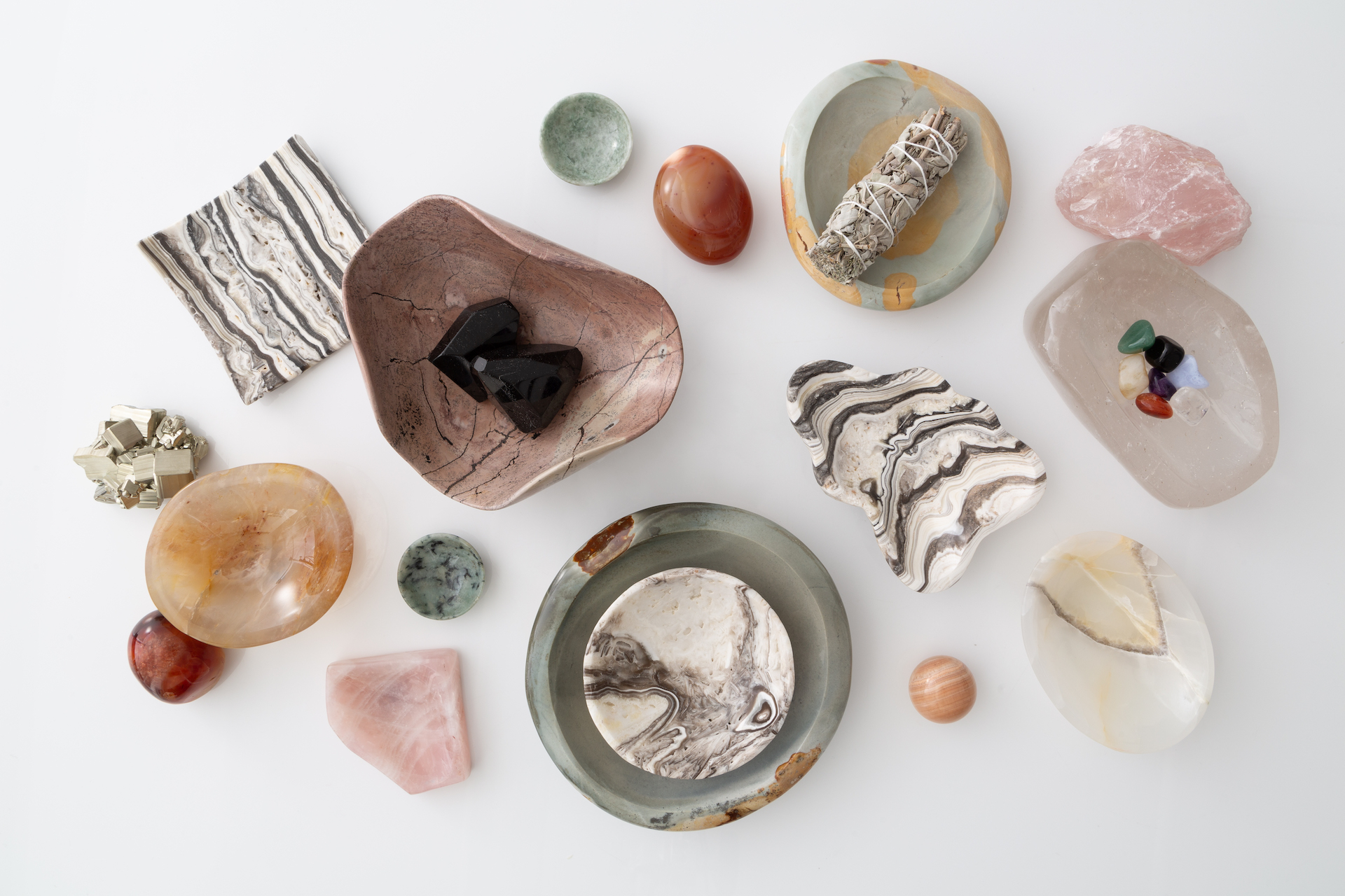  PRIVATE HEALING SESSIONS   BOOK NOW  