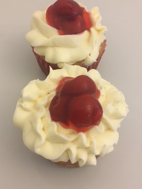 cherry-cheesecake-cupcakes.JPG