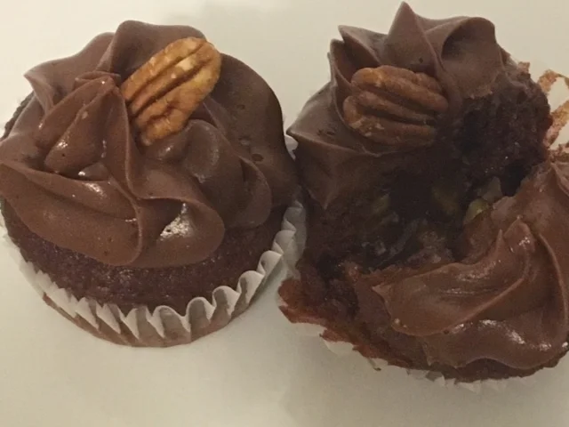 chocolate-pecan-pie-cupcakes.JPG