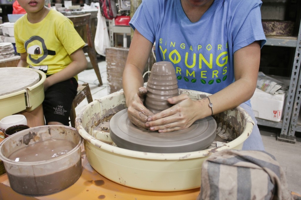  Step 1: Push just enough clay material to the top to control the size of the final product 