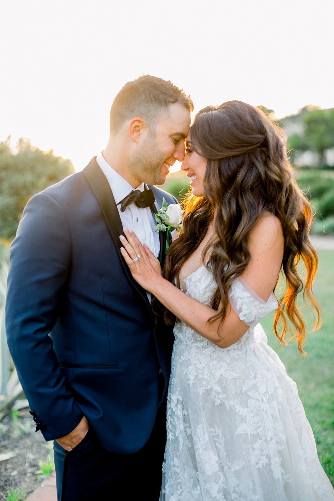 Bride and groom on Terranea cliffs – Orange County wedding photographer