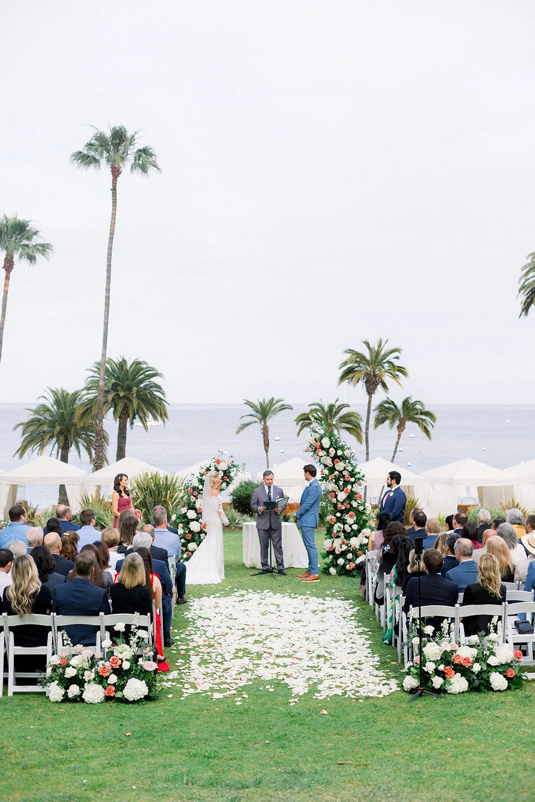Outdoor wedding ceremony at Descanso Beach Club in Avalon California