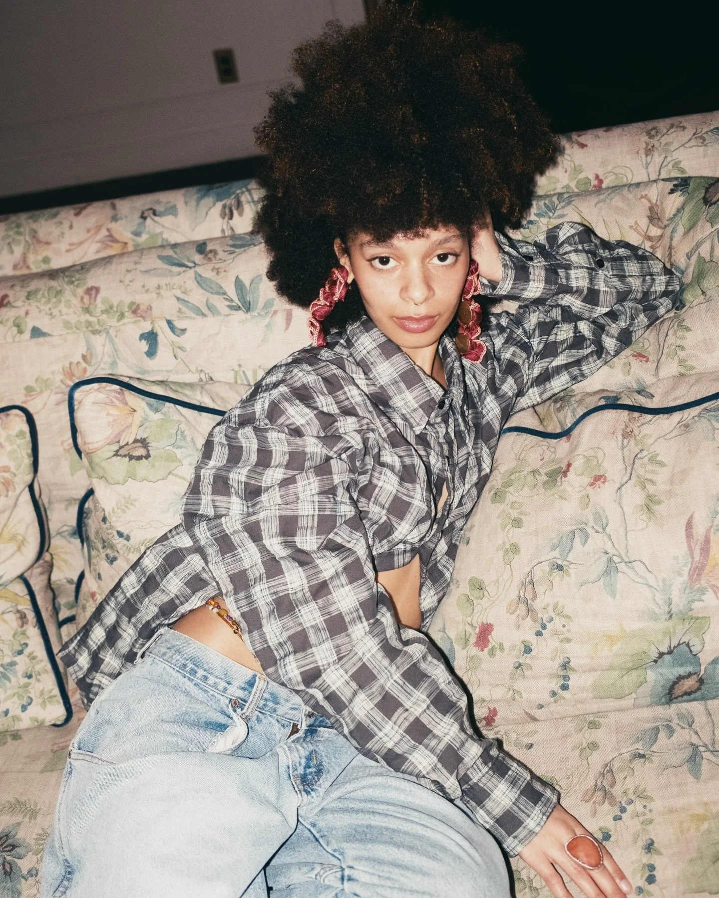 Unscheduled photoshoot @gabeskye @michaeldgoodman @gabeandmikemusic @darrenwearsitwell @odaveoh 
.
#candid #photoshoot #artist #la