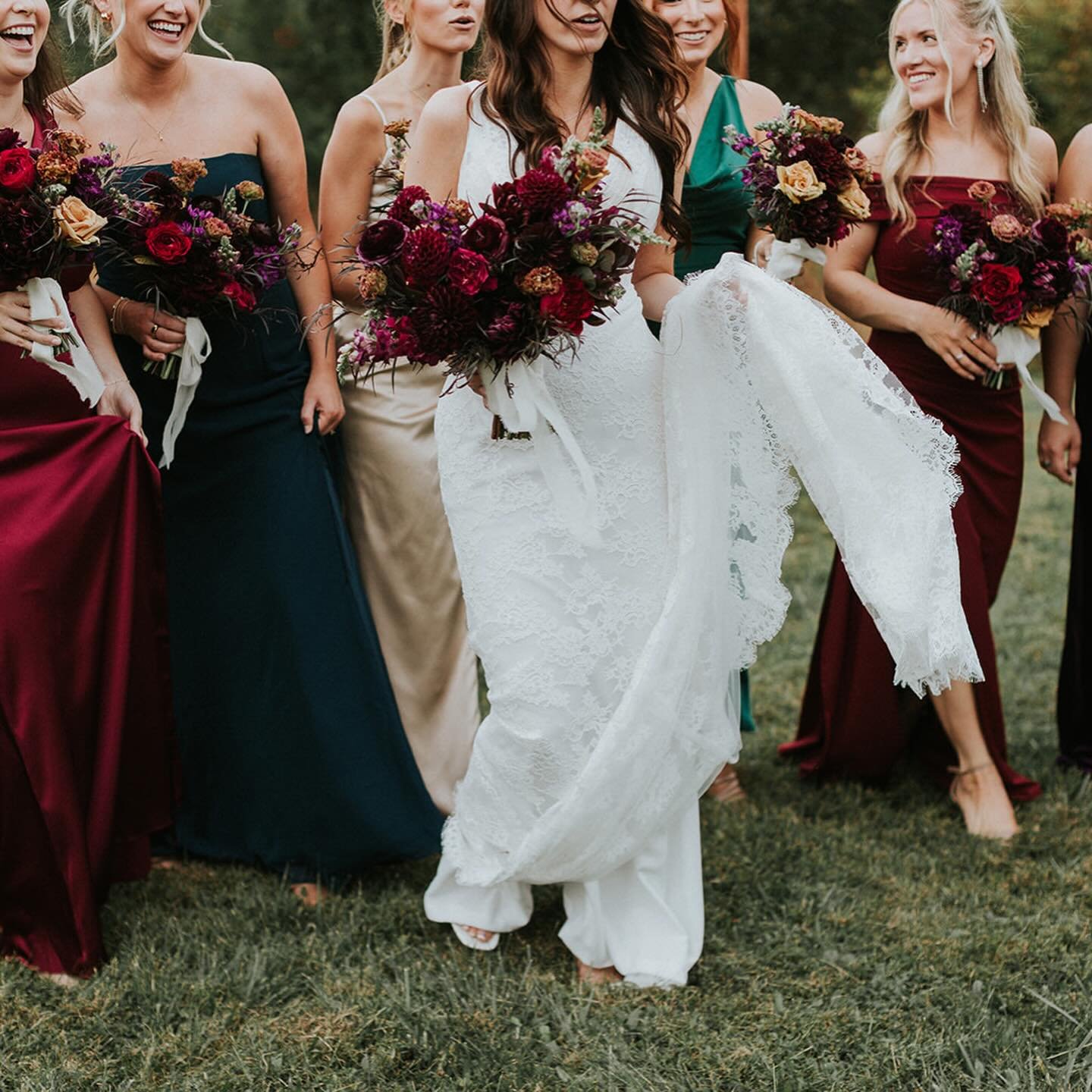 We are so excited for this new year and all the beautiful days ahead that we will be a part of! 
Photo: @toricophotography 
Coordinating: @reneeelisee @eventsbygillianandco 
Dress: @lovelybridephilly 
Venue: @terrain_events