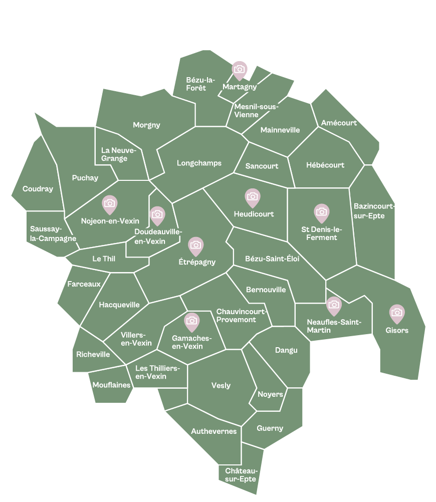 Carte du département de la Seine-et-Marne avec ses différentes communes, certaines incluent une icône d'appareil photo indiquant des points d'intérêt ou sites touristiques.