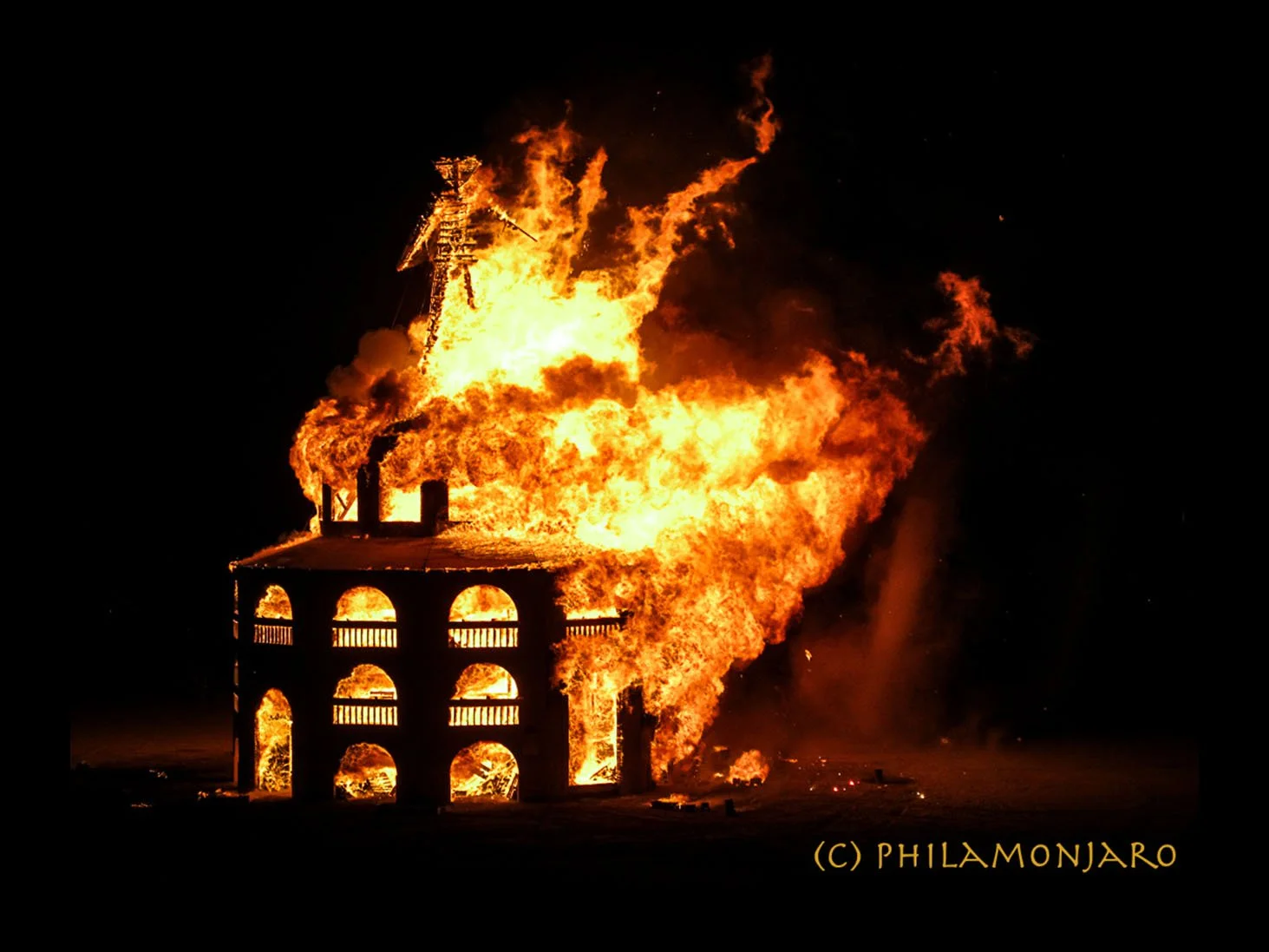 ¡De Playa a Fallas! philamonjaro  bm2012-8894_2.jpg