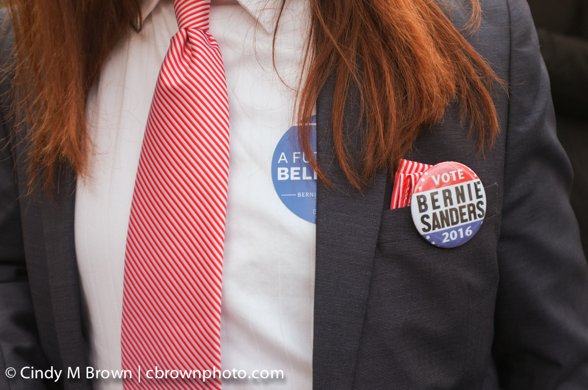 DO20160216-Bernie-Buttons1013.jpg