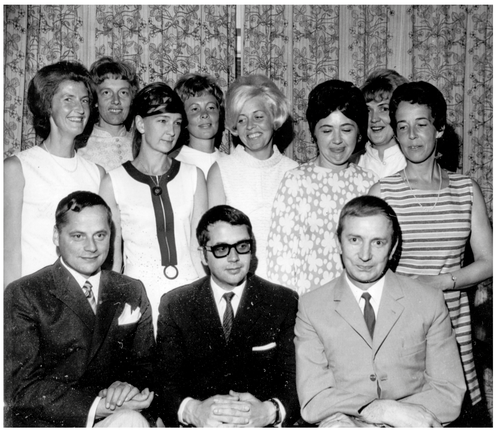 Bilden togs 1949, Britta Heimer Dereborn, fjärde från vänster på bakre raden.