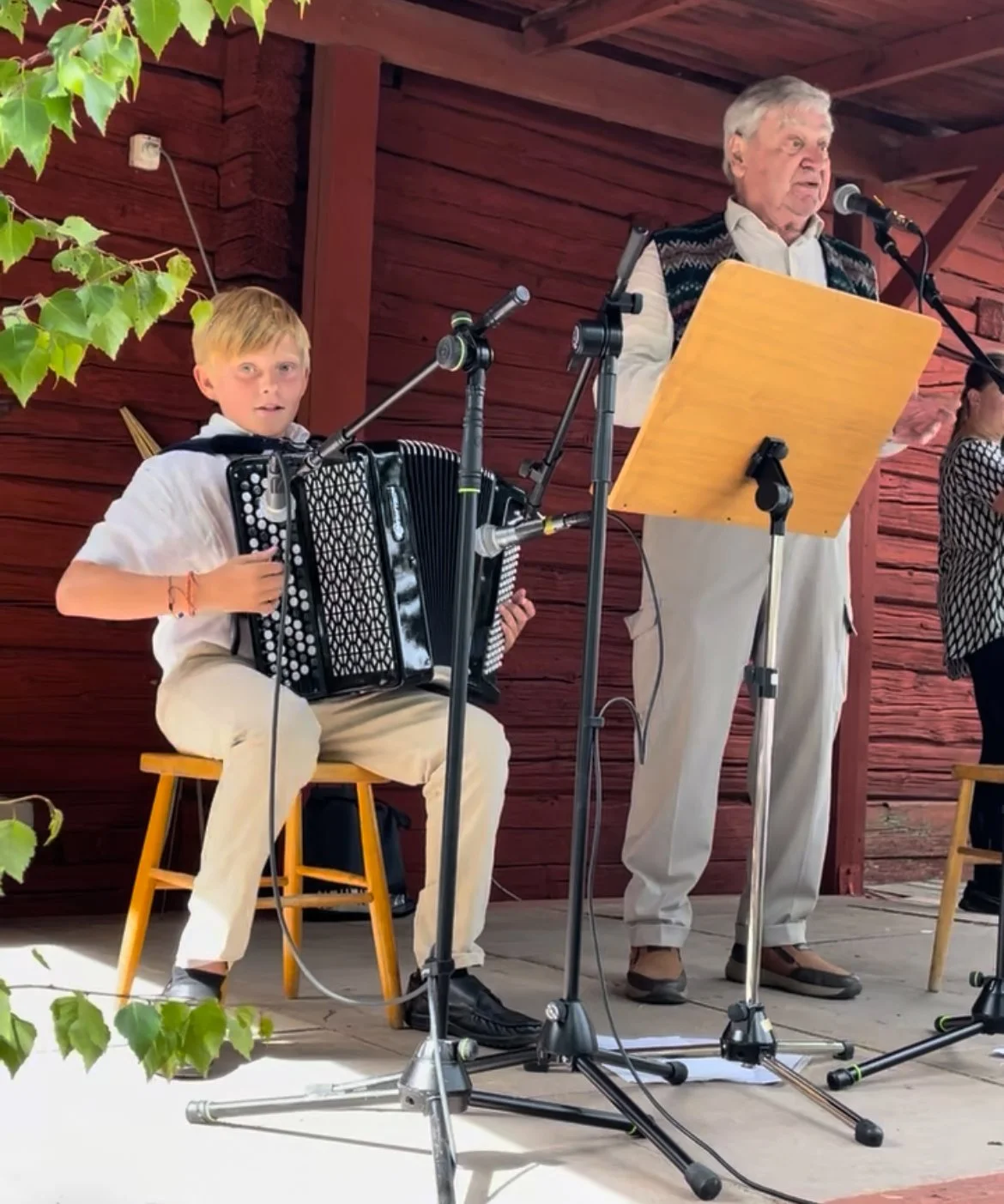 Alexander räddade midsommardansen