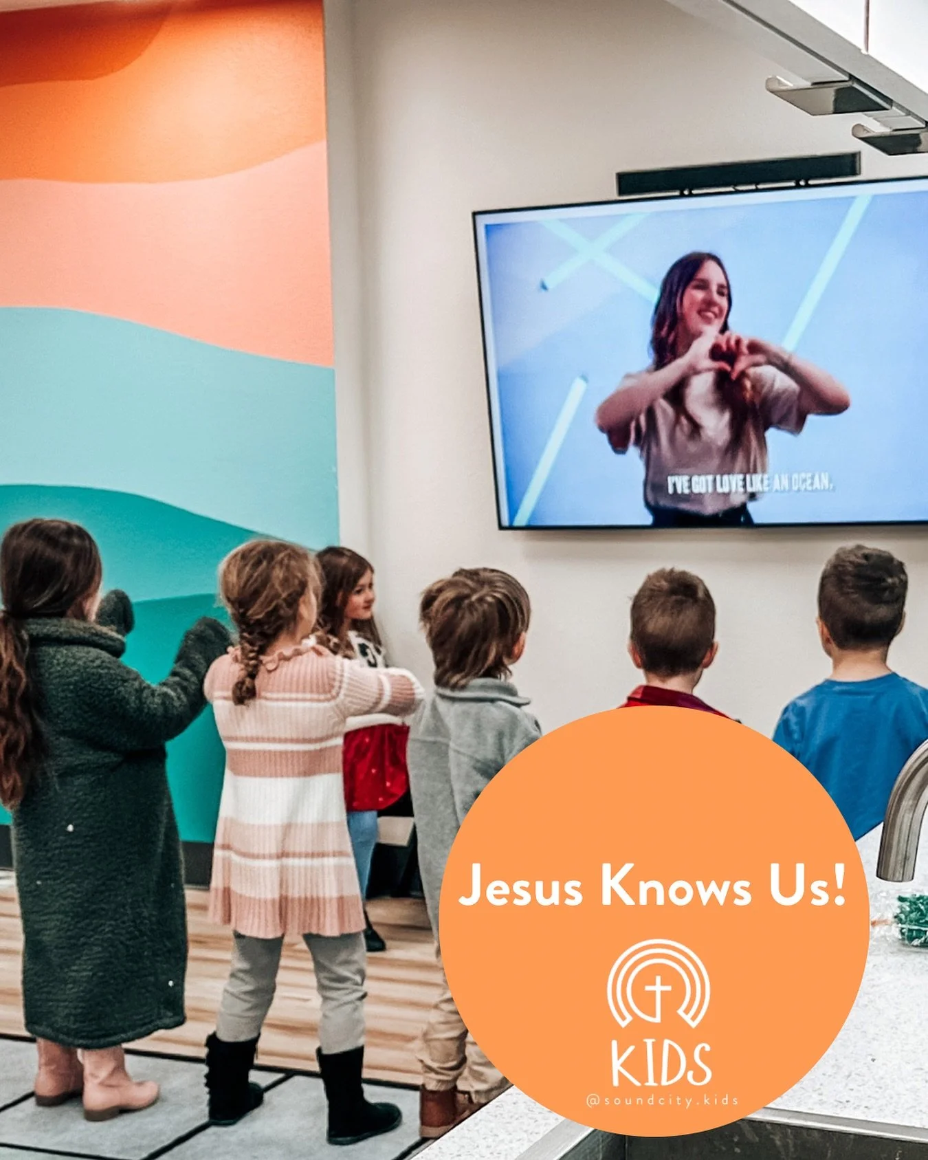 Our biblical theme this month is Jesus Knows Us! The message that God knows us is reinforced over and over again in the Bible. Jesus told a group of His followers not to worry because God knows what they need. Jesus knew the heart of the woman who an