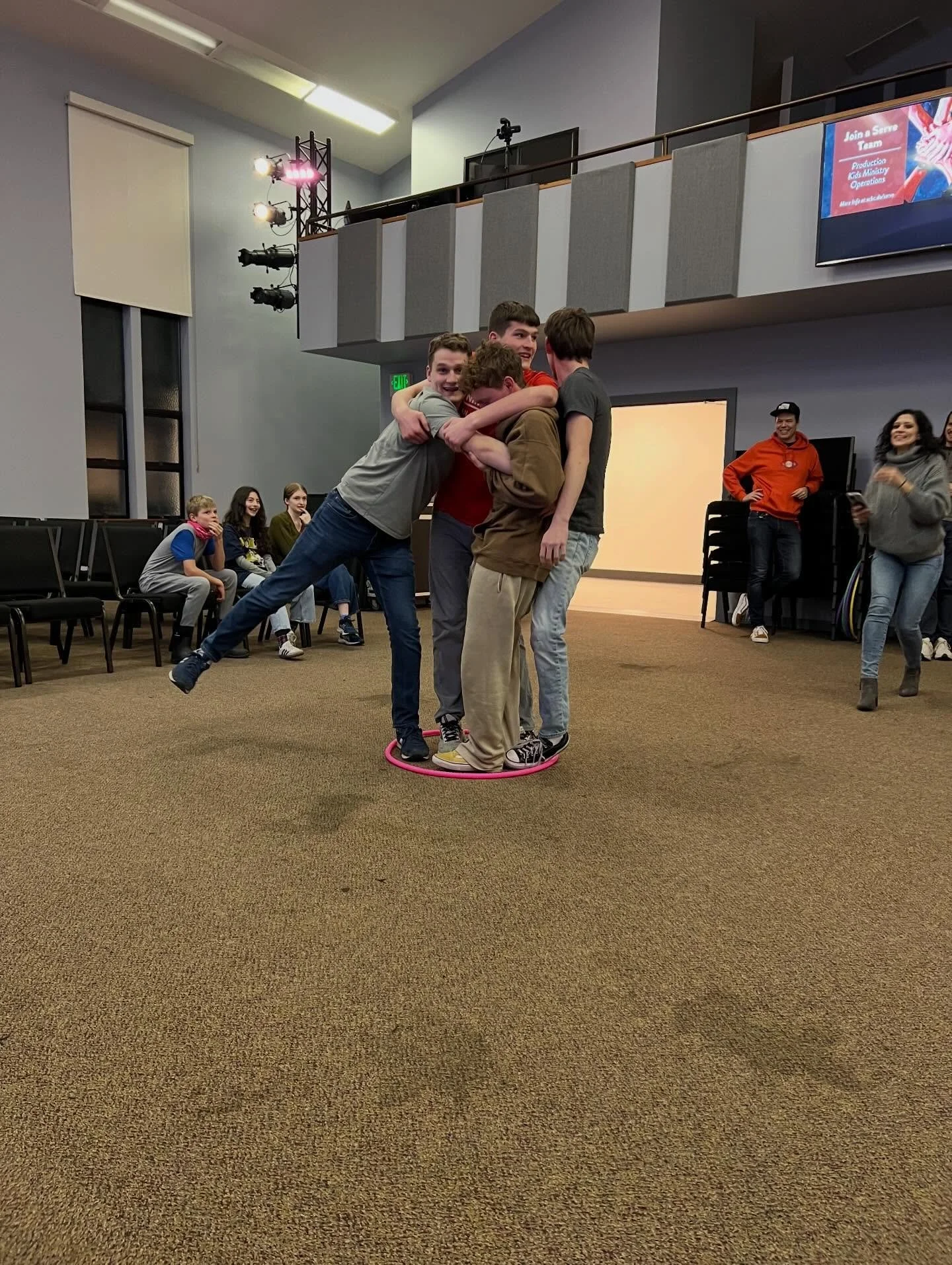 We&rsquo;re showing the love tonight in our &ldquo;islands&rdquo; game, a play on musical chairs. Find out how your 6th-12th grade students ca join the fun  at SCBC.do/students

#soundcitybiblechurch #soundcitystudents