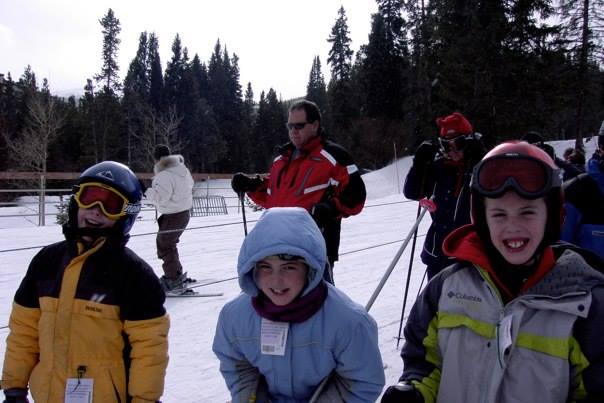 Carvin' up the slopes!