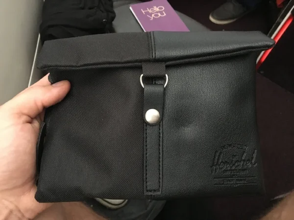 Herschel amenity kit
