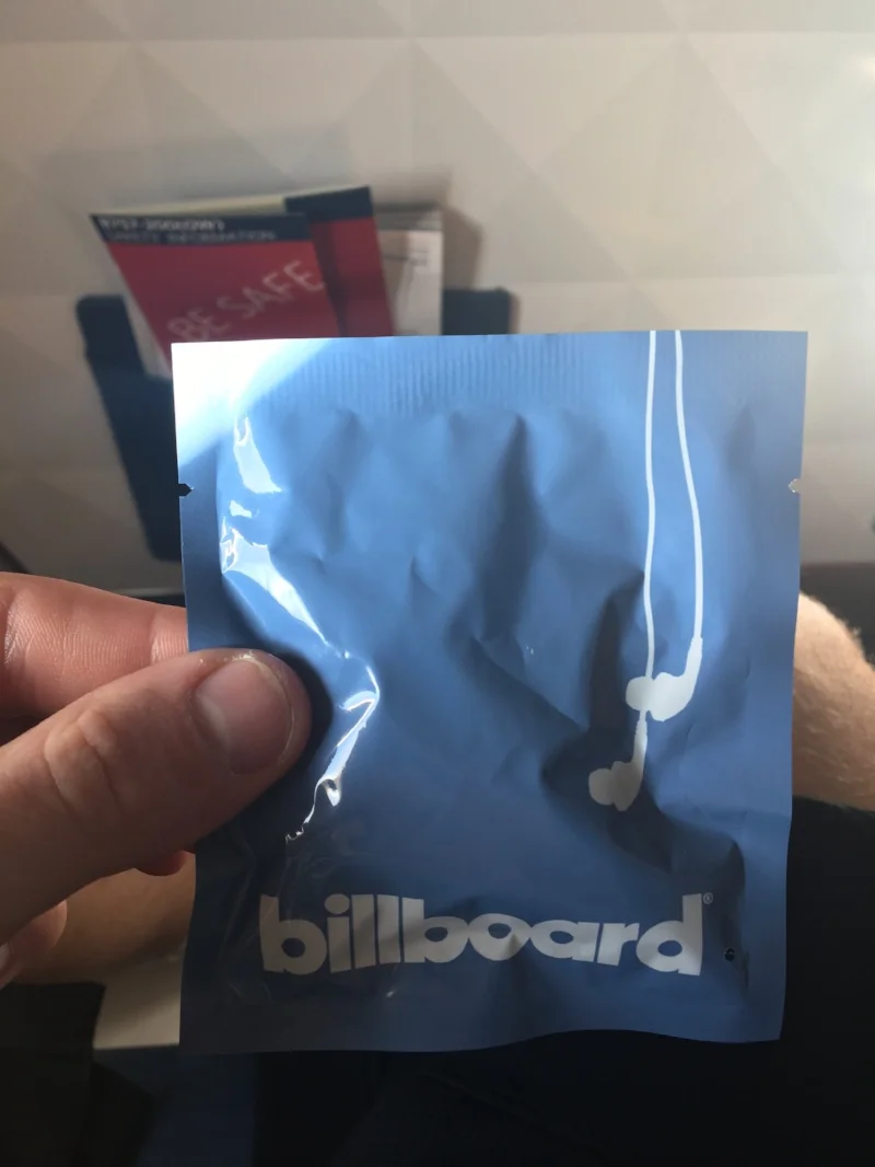 Delta domestic first class headphones