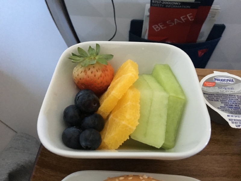 Delta domestic first class breakfast