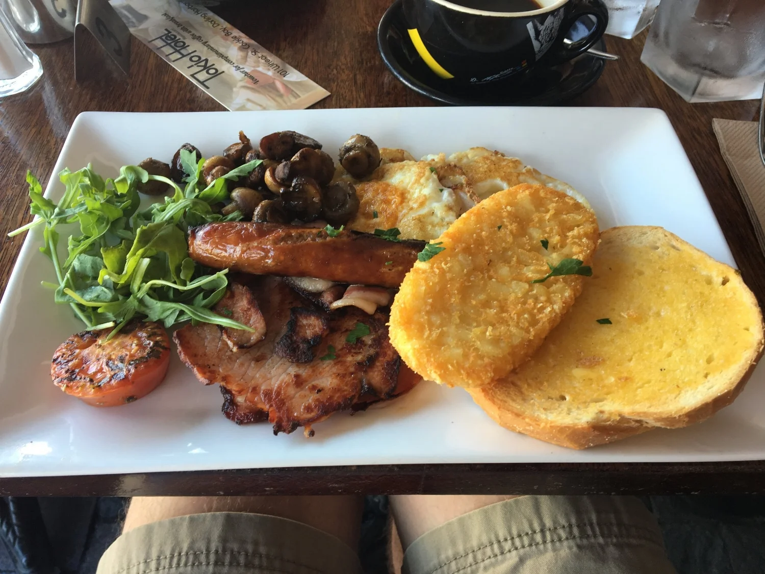 Breakfast on the Harbour