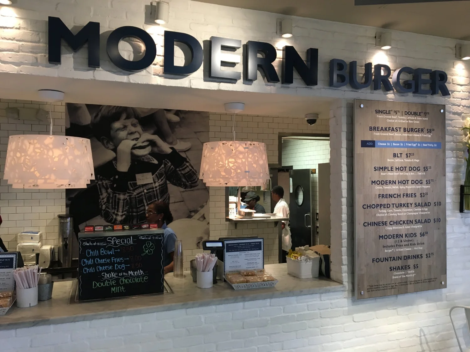 Modern Burger at Phoenix Sky Harbor