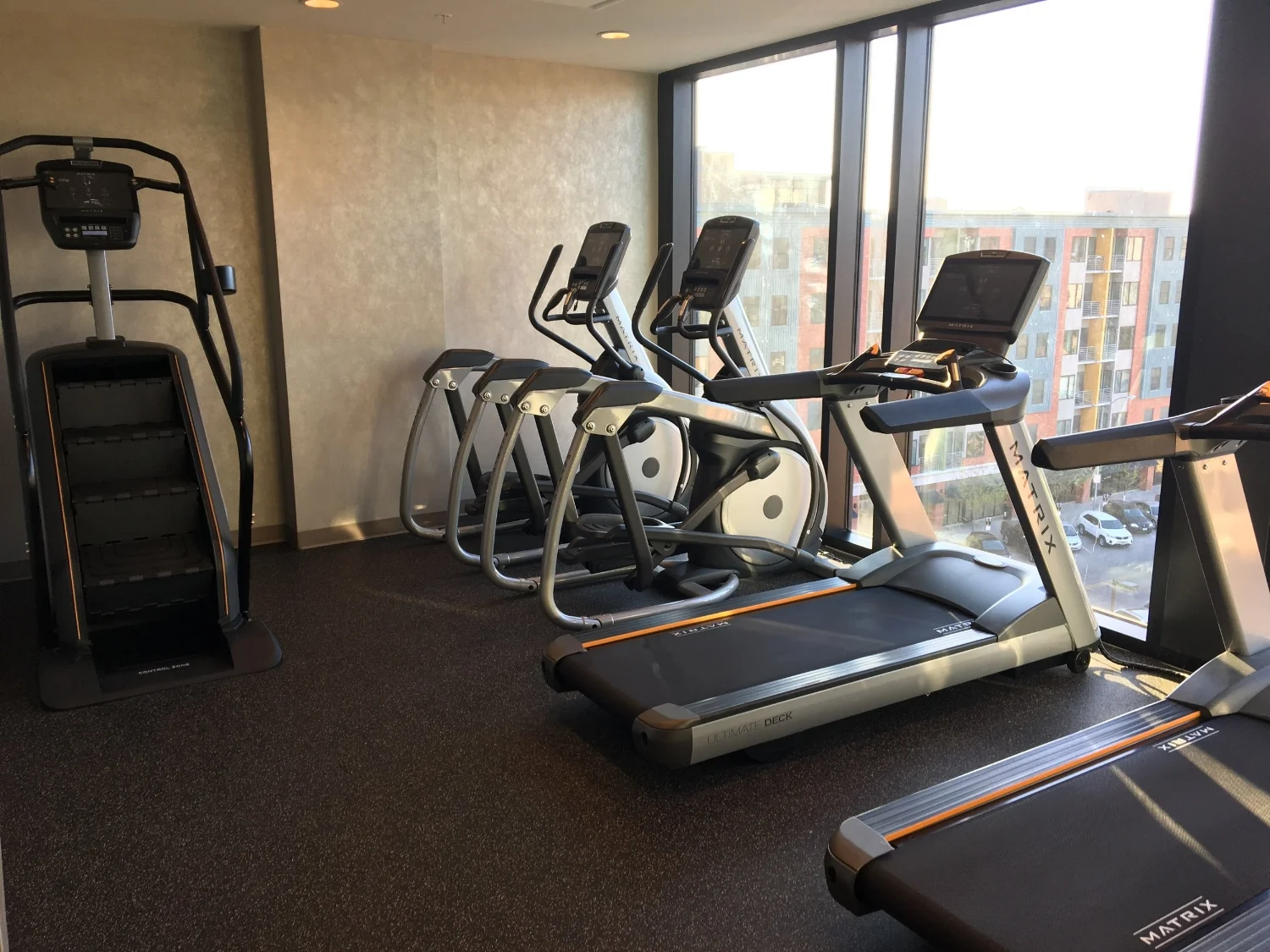 AC HOTEL DES MOINES EAST VILLAGE