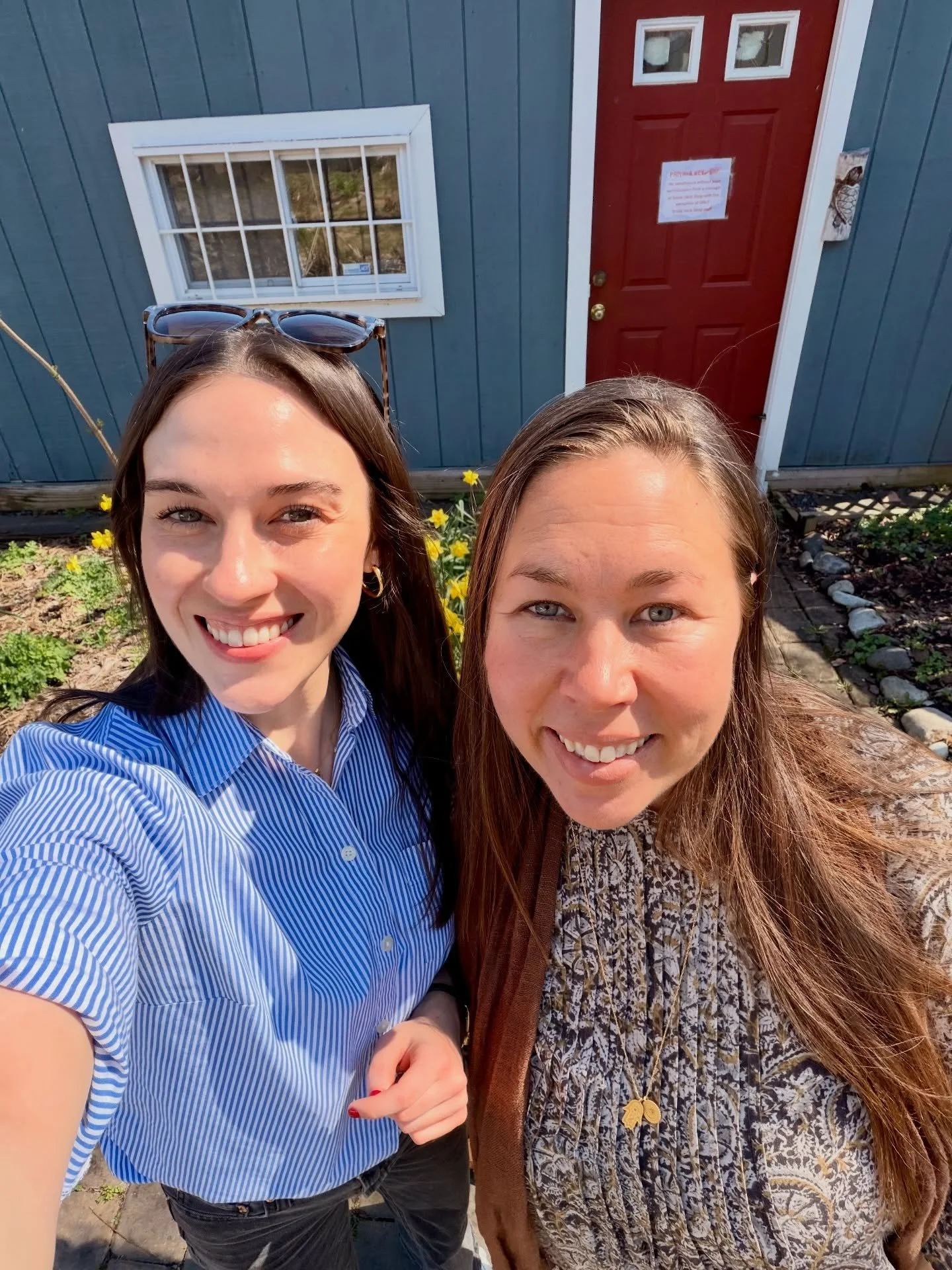 So happy to return to beautiful @smileherbshop and bathe in their luscious budding medicinal gardens! Natalie and I loved welcoming everyone at the spring equinox community hormonal health workshop. We had an absolutely wonderful time. &hearts;️💐🍃