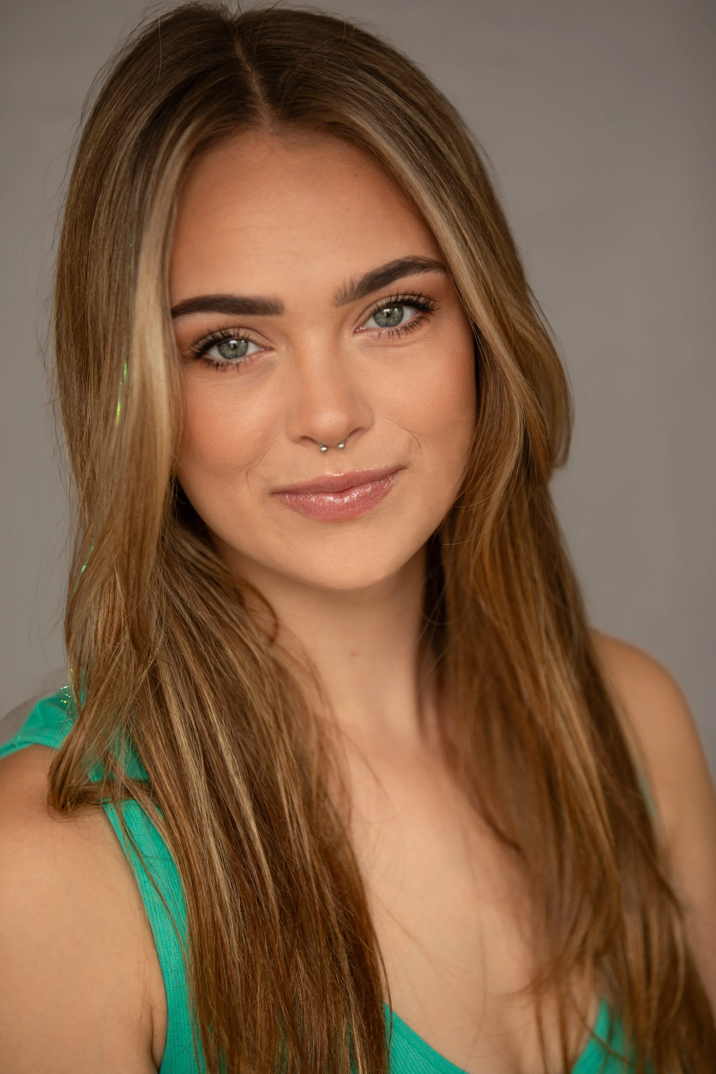 Headshot - Maryland Photographer - www.wendymillerphotographymd.com.jpg
