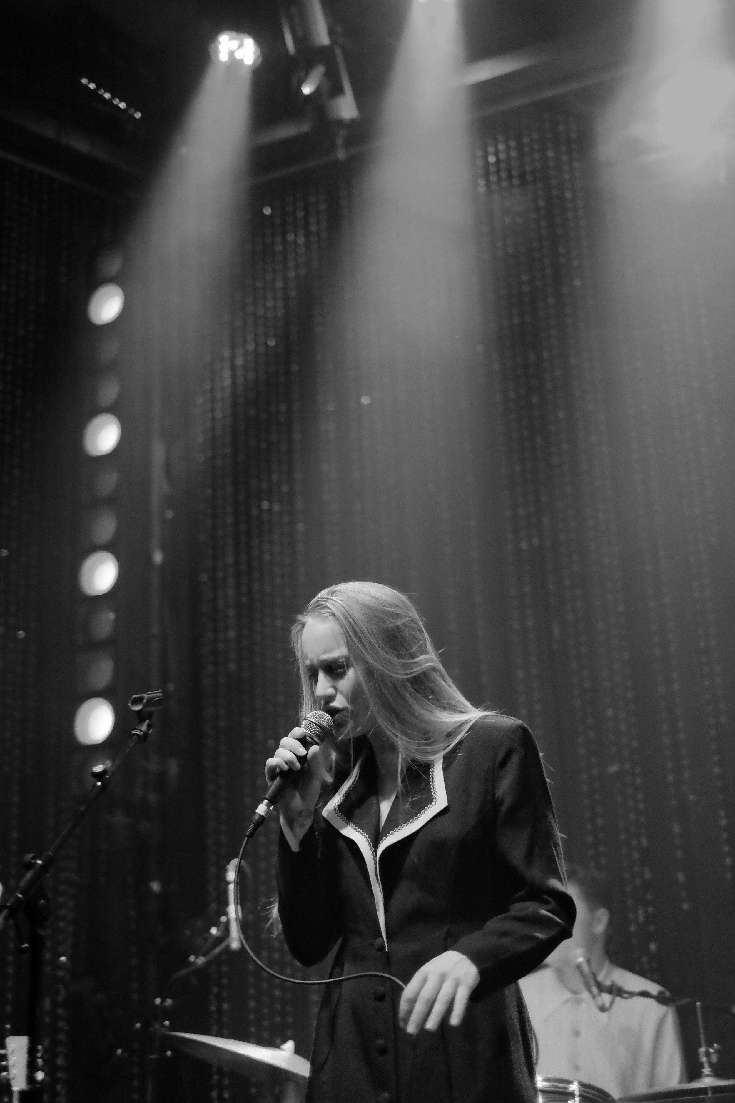 The Weather Station / Tamara Lindeman