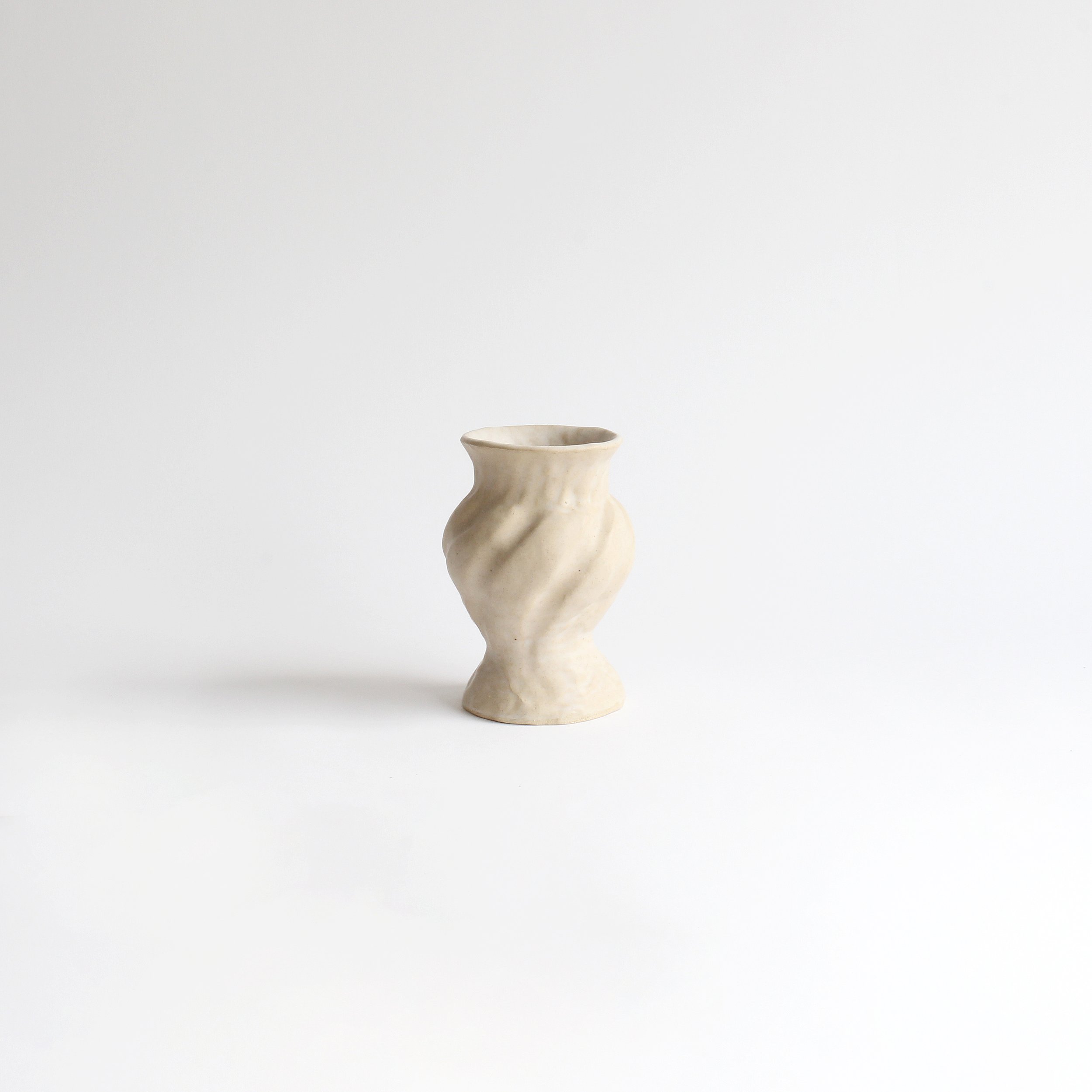 Carma Ferrier * Vases