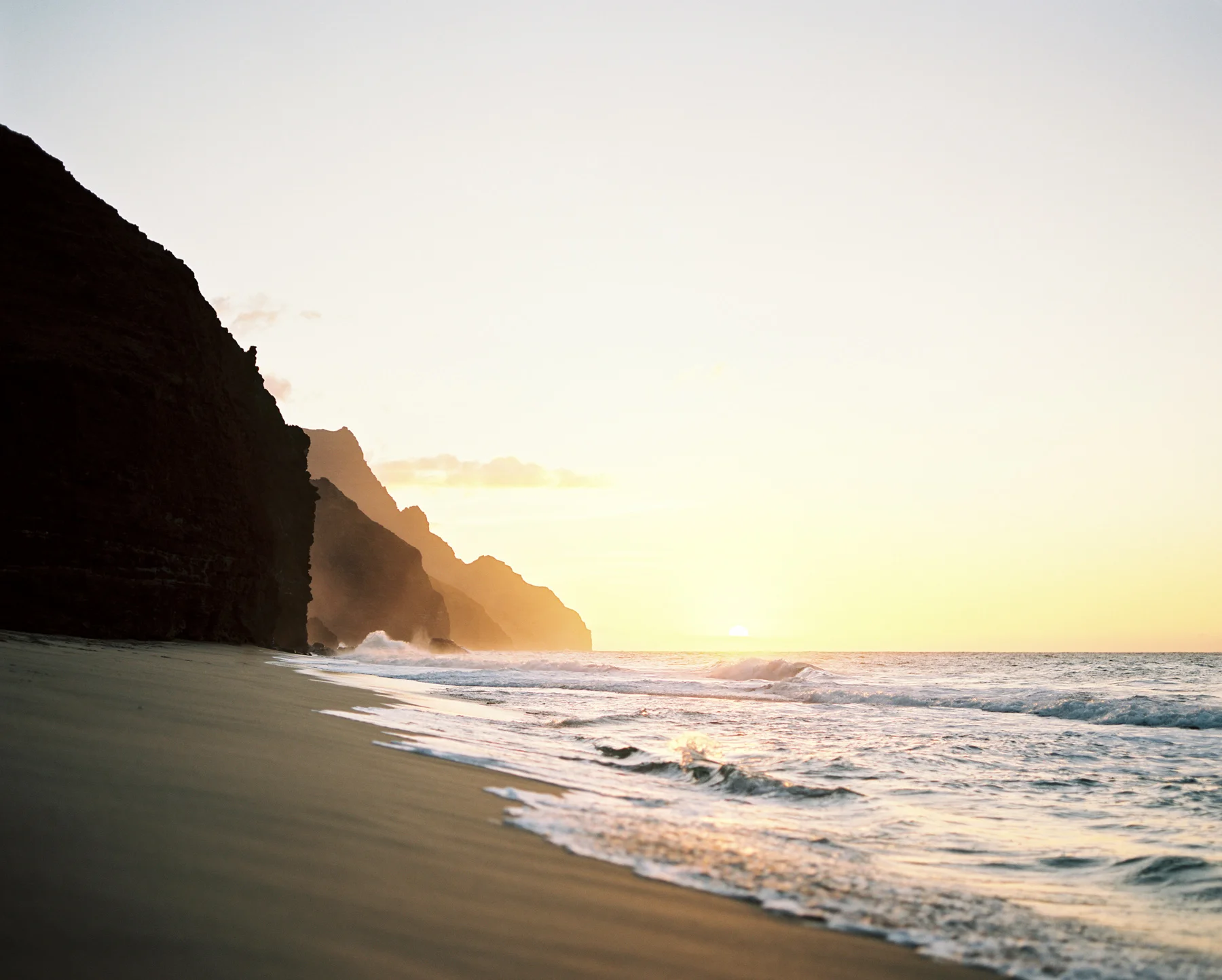 Ben+Joella | Kauai on Film 24.jpg